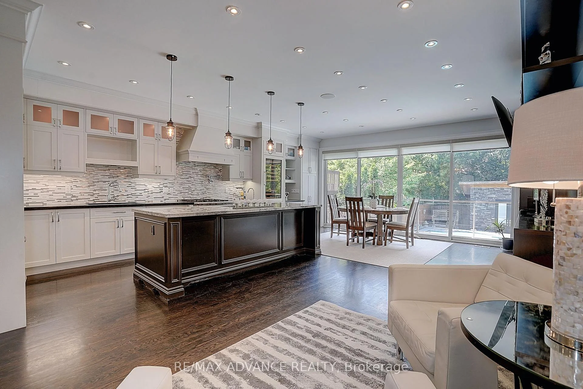 Photo 46 of 218 Cameron Avenue, North York, Lansing-Westgate — HOMEH