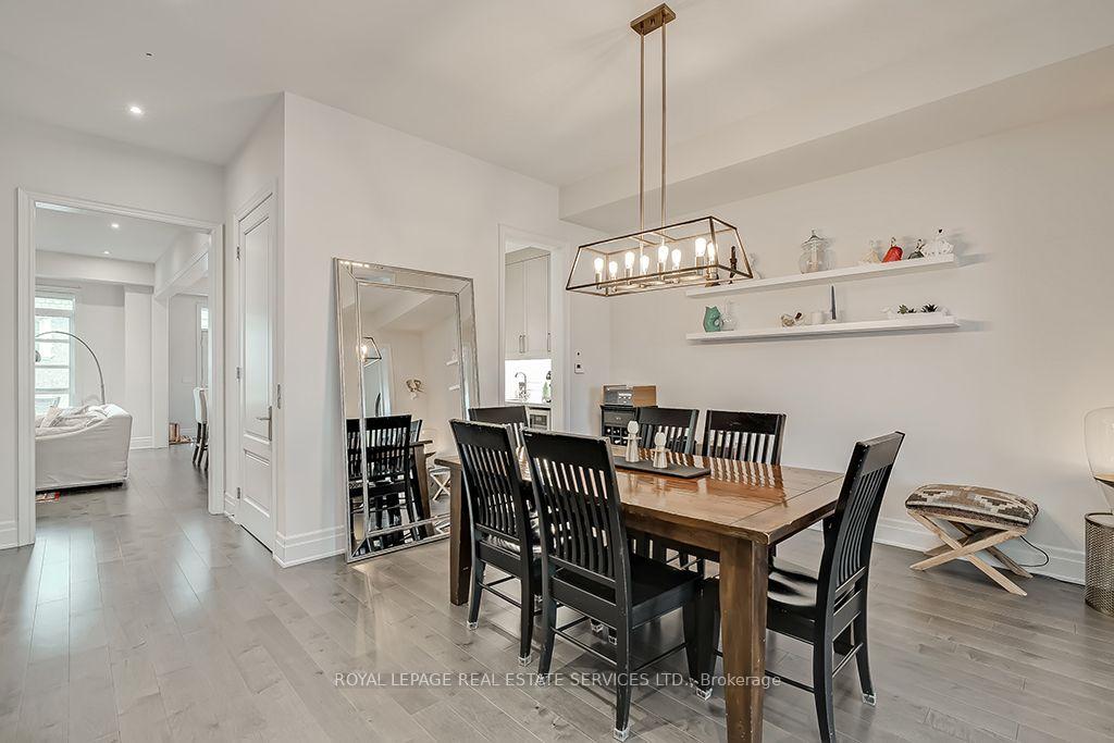 Photo 8 of 210 Dorval Drive, Oakville, West — HOMEH