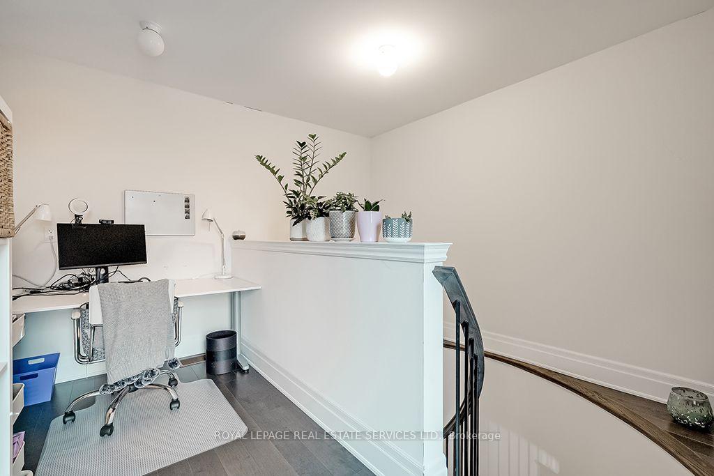 Photo 39 of 210 Dorval Drive, Oakville, West — HOMEH