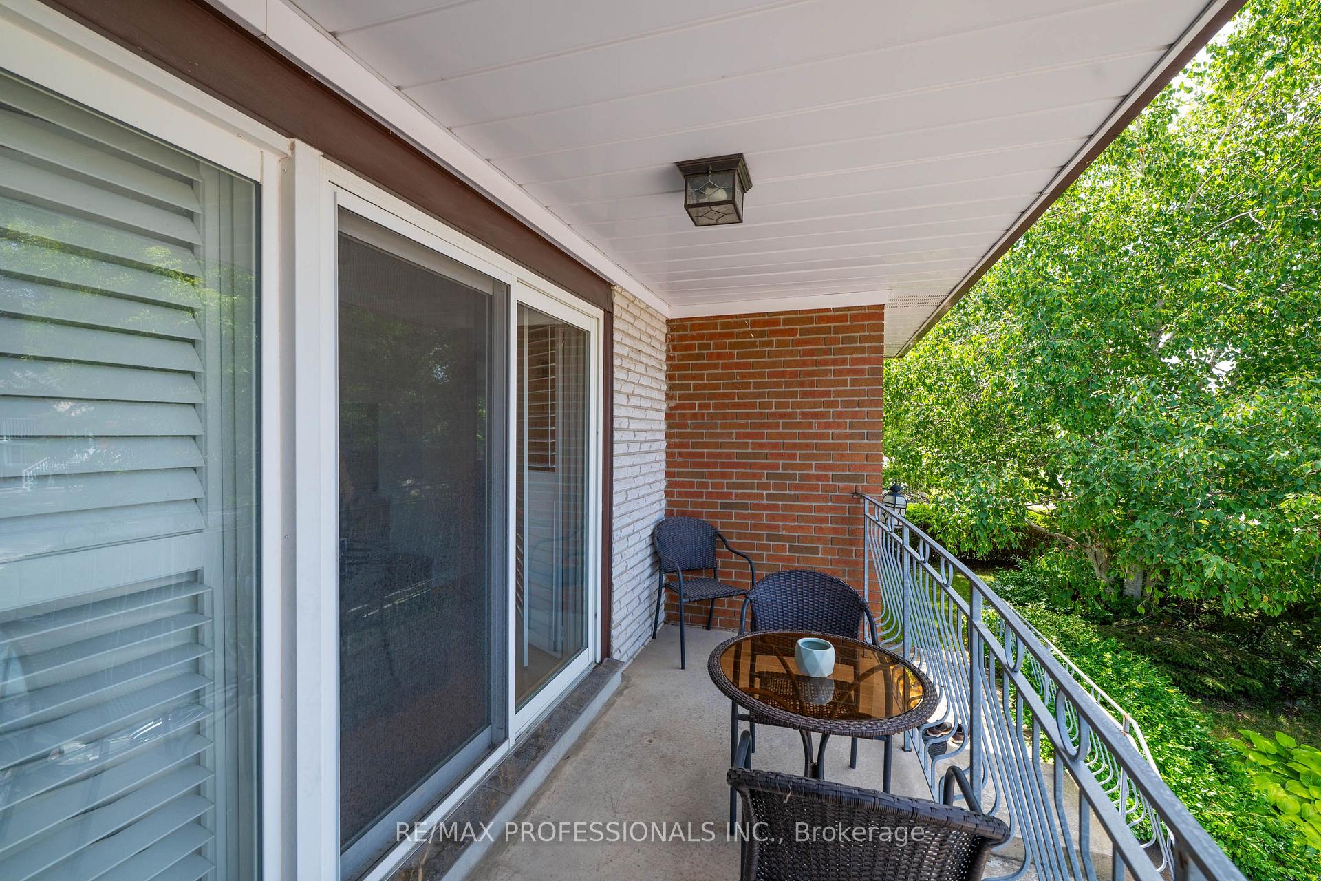 Photo 25 of 23 Anthia Drive, North York, Humber Summit — HOMEH