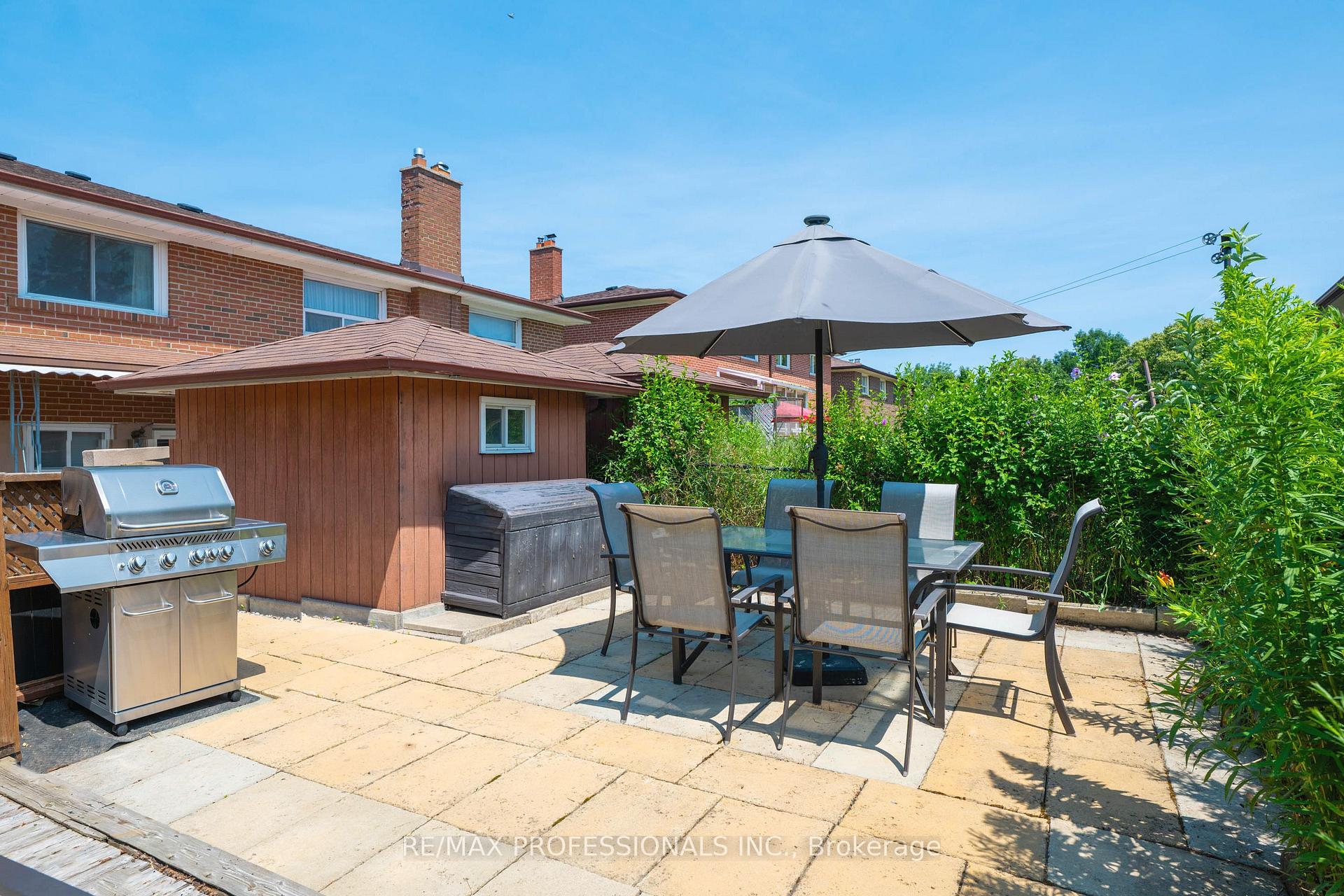 Photo 39 of 23 Anthia Drive, North York, Humber Summit — HOMEH
