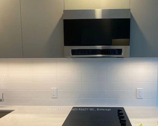 Photo 3 of Unit 1404, 21 Meadowvale Road, Vaughan, Concord — HOMEH