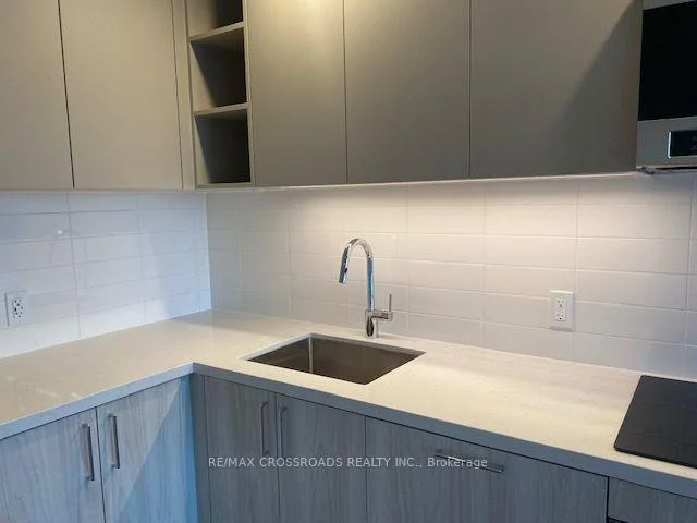Photo 4 of Unit 1404, 21 Meadowvale Road, Vaughan, Concord — HOMEH