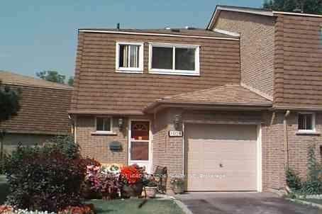 Photo 2 of 1024 Bridletowne Circle, Scarborough, L'Amoreaux — HOMEH