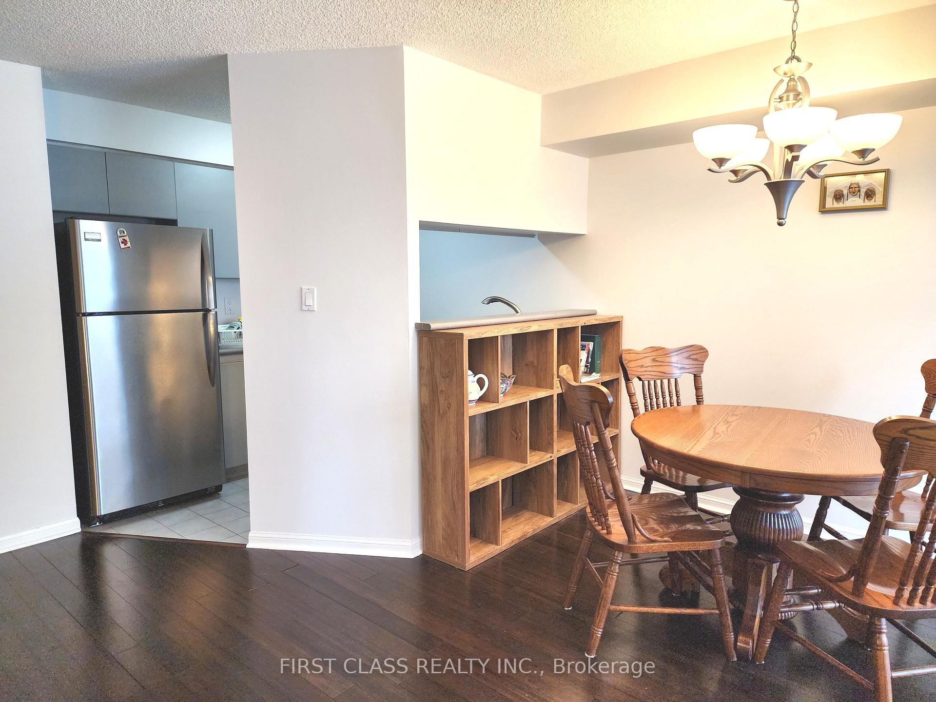 Photo of Unit 1306, 24 Wellesley Street W