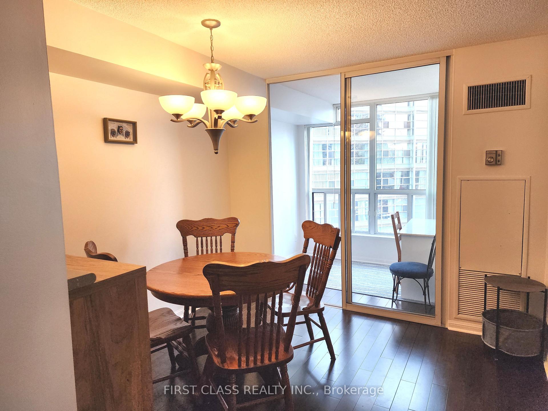 Photo 2 of Unit 1306, 24 Wellesley Street W, Toronto, Bay Street Corridor — HOMEH