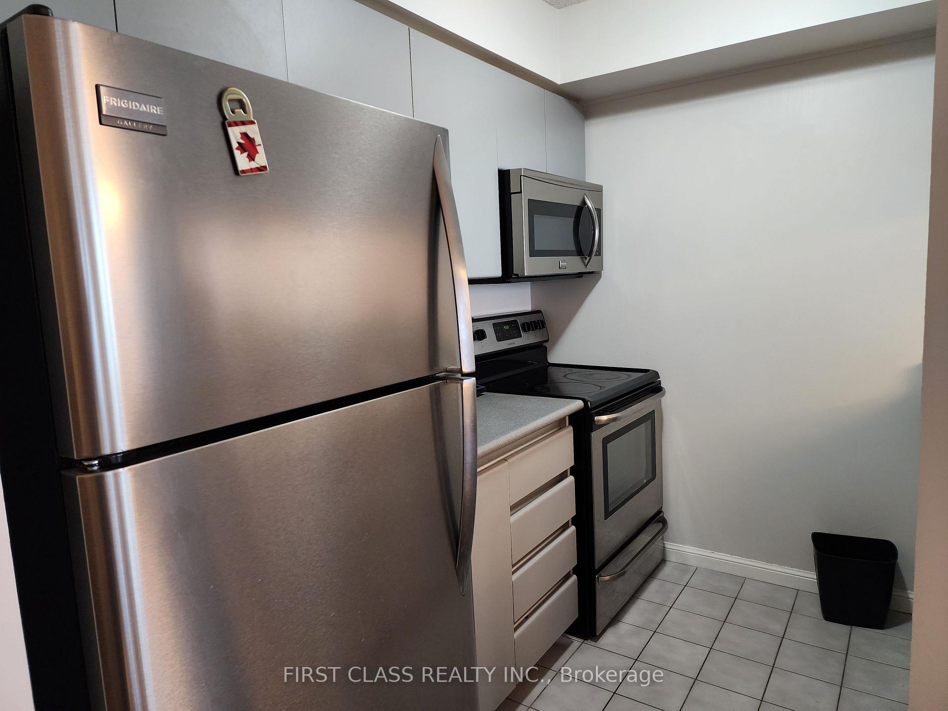 Photo 6 of Unit 1306, 24 Wellesley Street W, Toronto, Bay Street Corridor — HOMEH