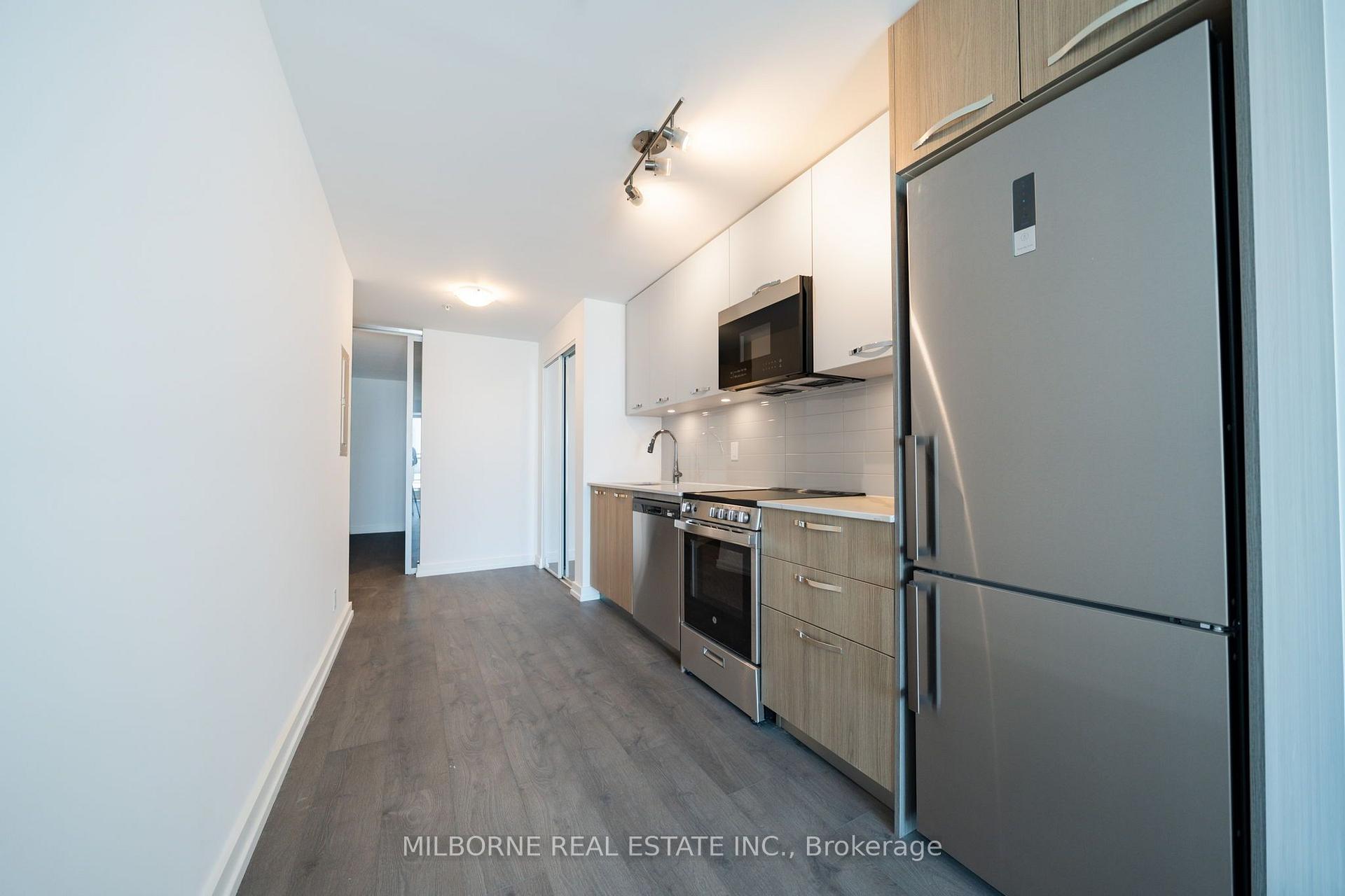 Photo 4 of Unit 2108, 75 James Street S, Hamilton, Corktown — HOMEH