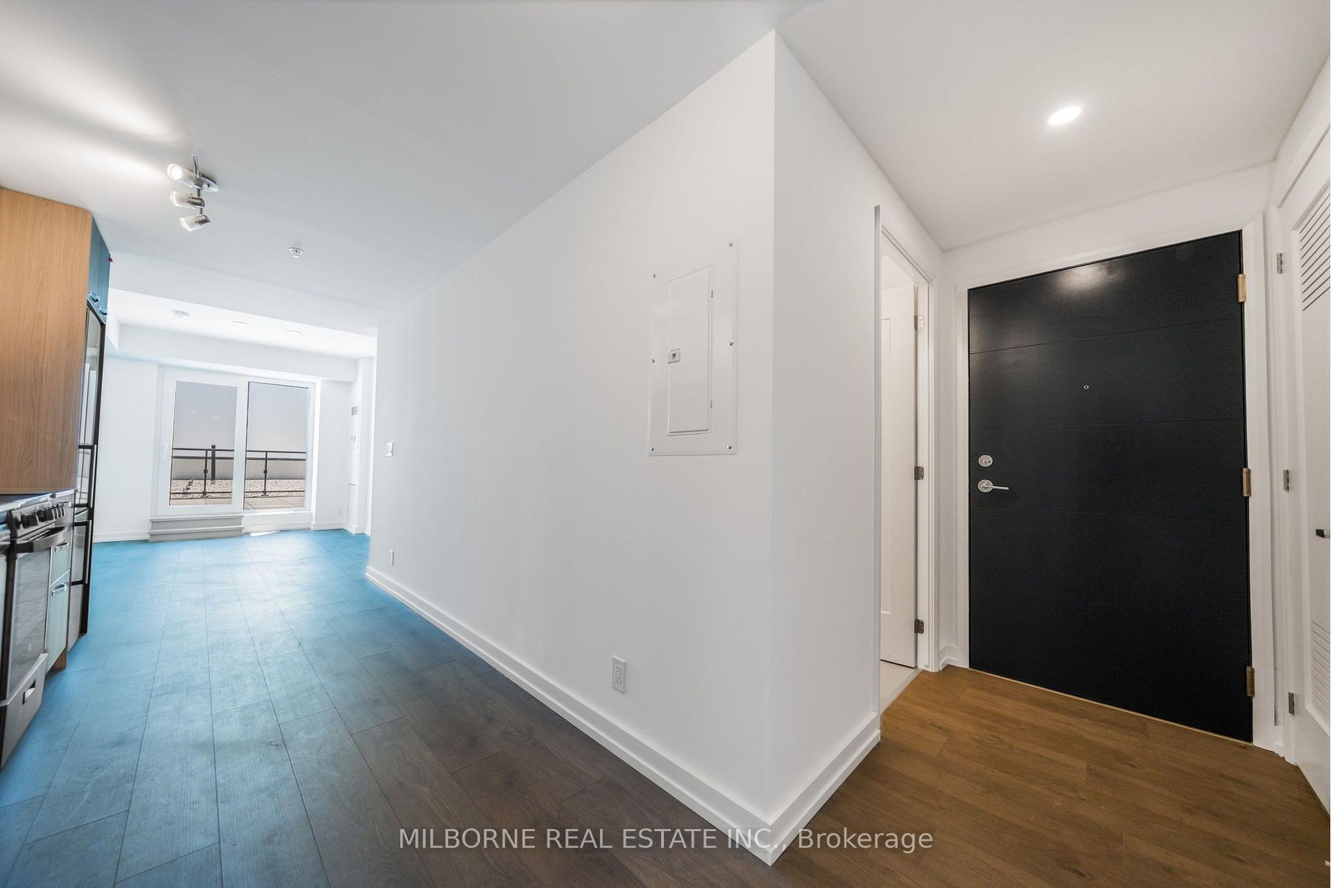 Photo 5 of Unit 2108, 75 James Street S, Hamilton, Corktown — HOMEH