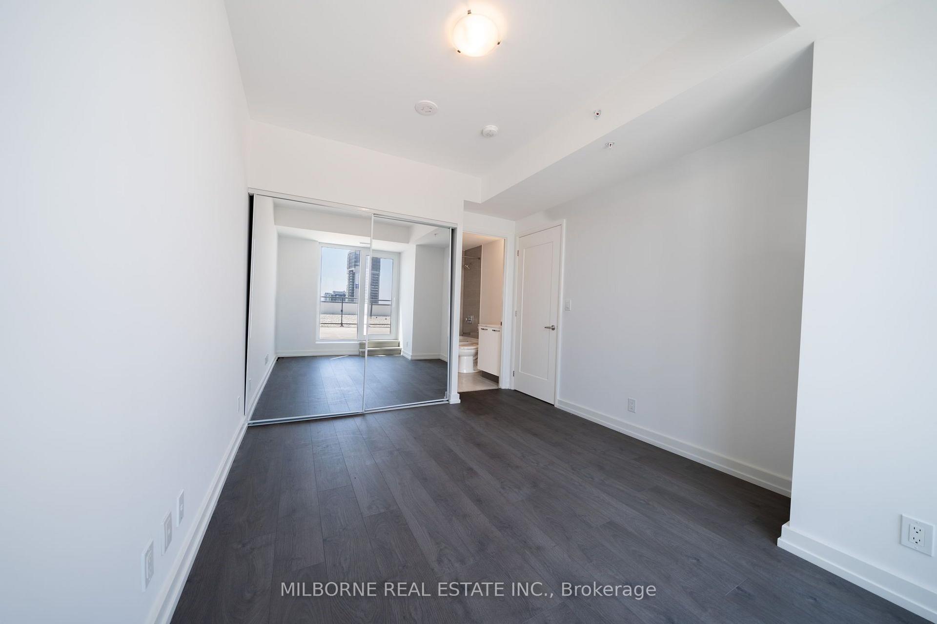 Photo 13 of Unit 2108, 75 James Street S, Hamilton, Corktown — HOMEH