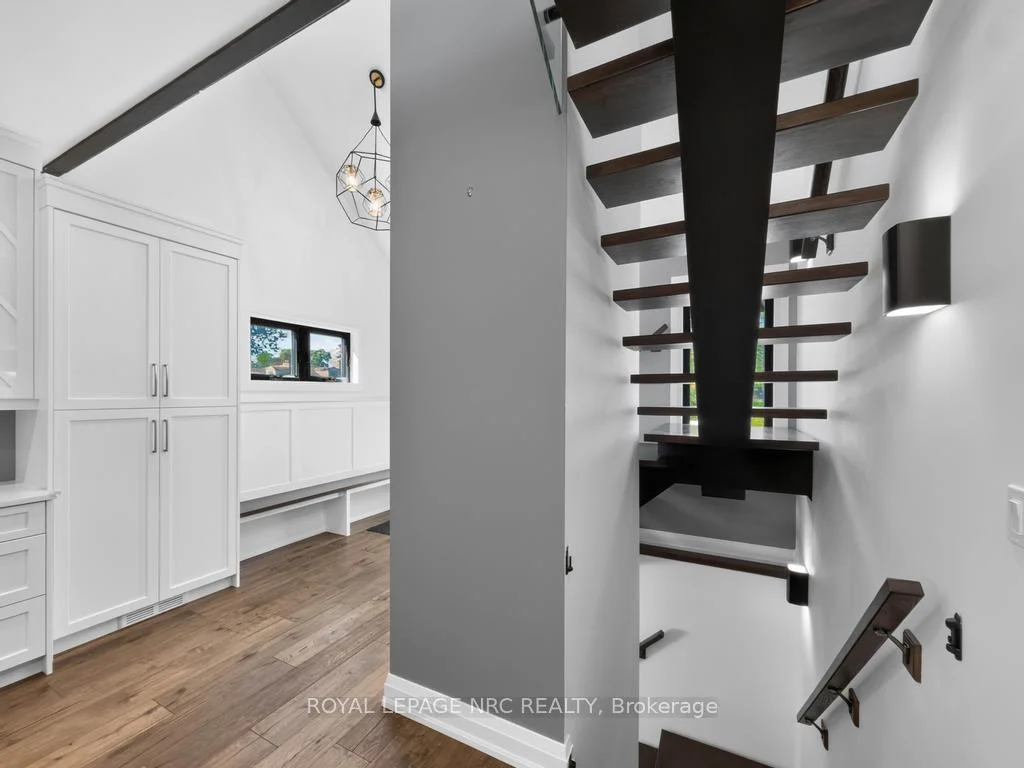 Photo 6 of 14 Charlotte Court, Welland, Prince Charles — HOMEH