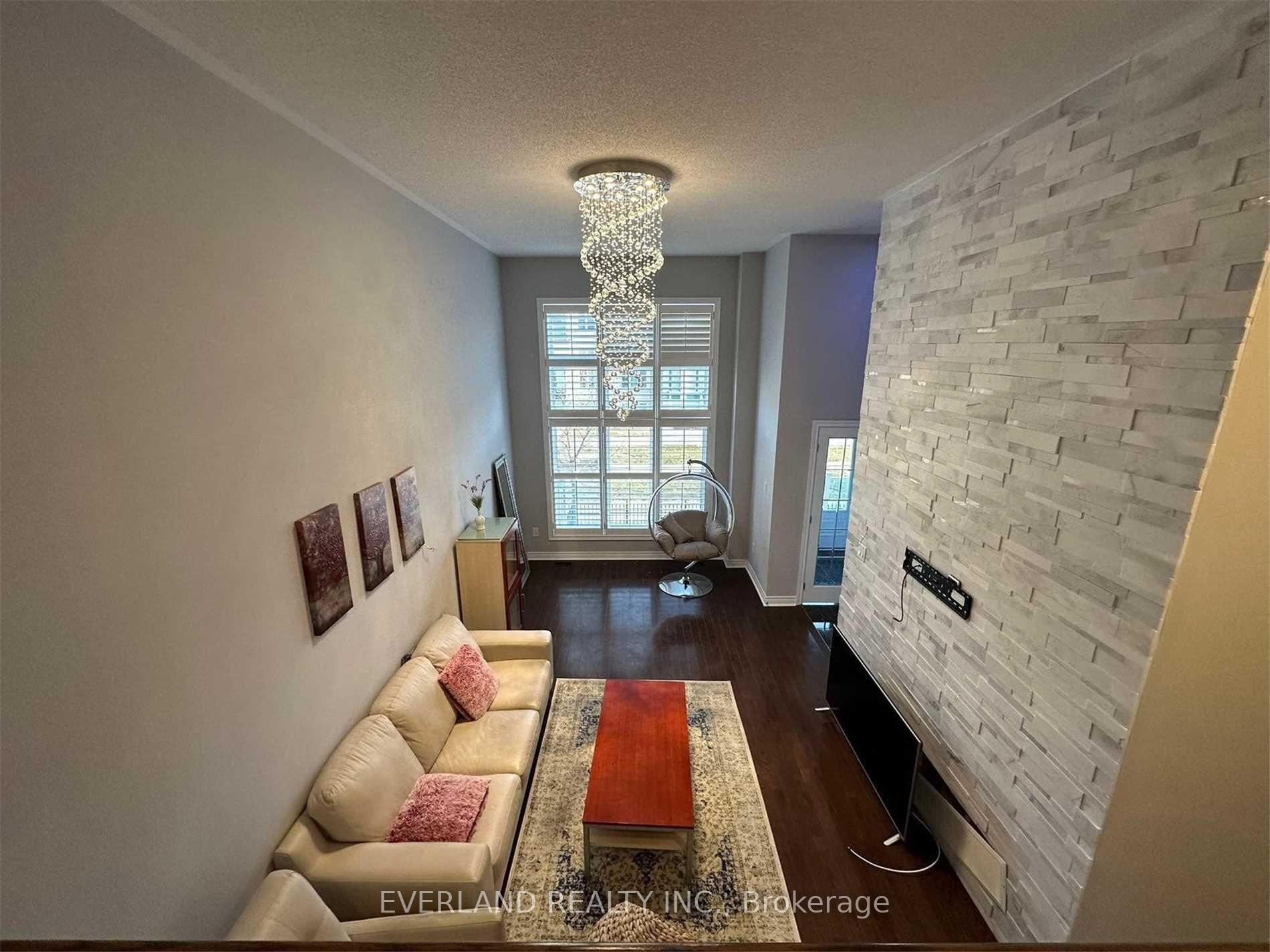 Photo 2 of 46 Victor Herbert Way, Markham, Cathedraltown — HOMEH