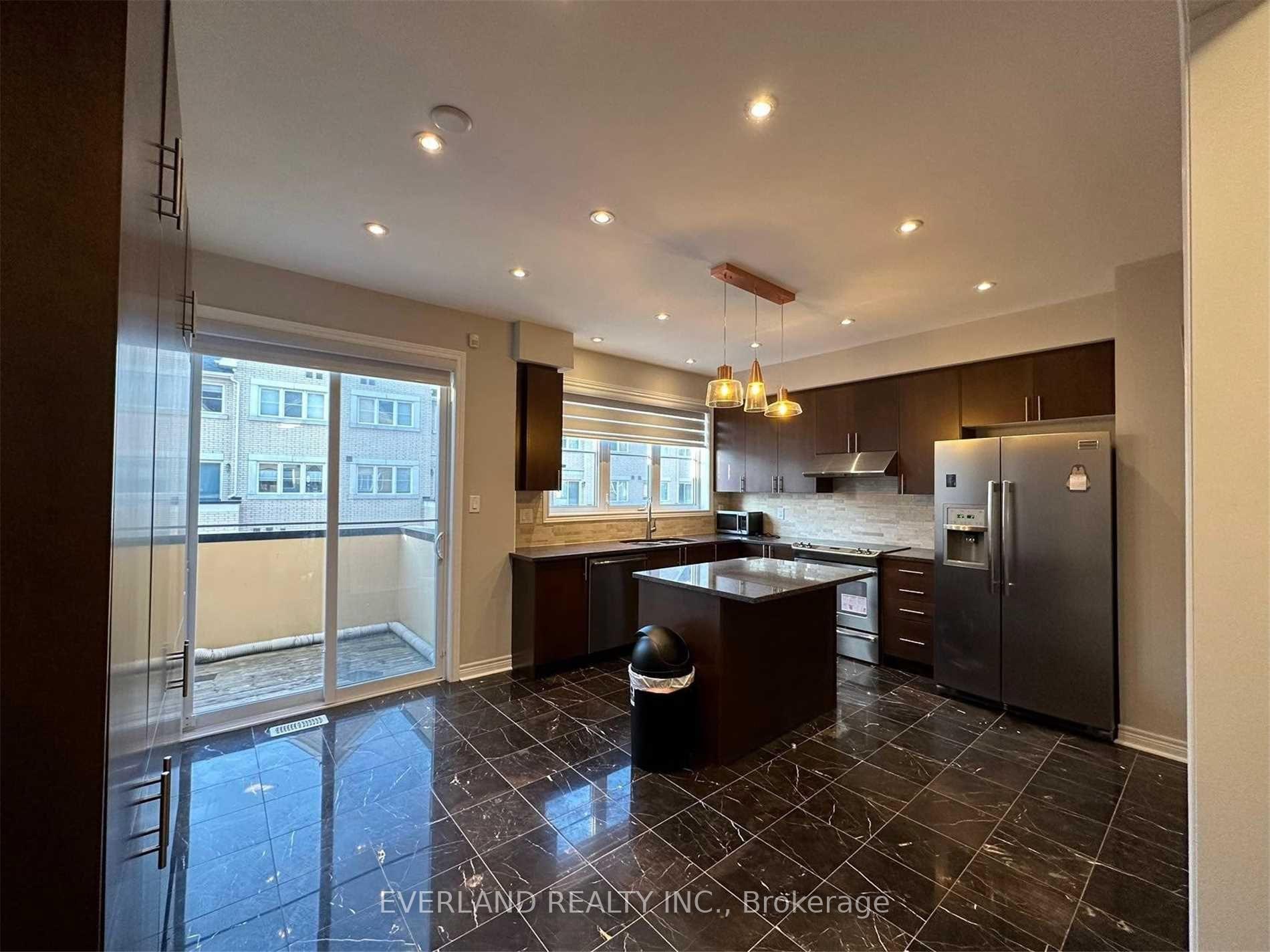 Photo 3 of 46 Victor Herbert Way, Markham, Cathedraltown — HOMEH