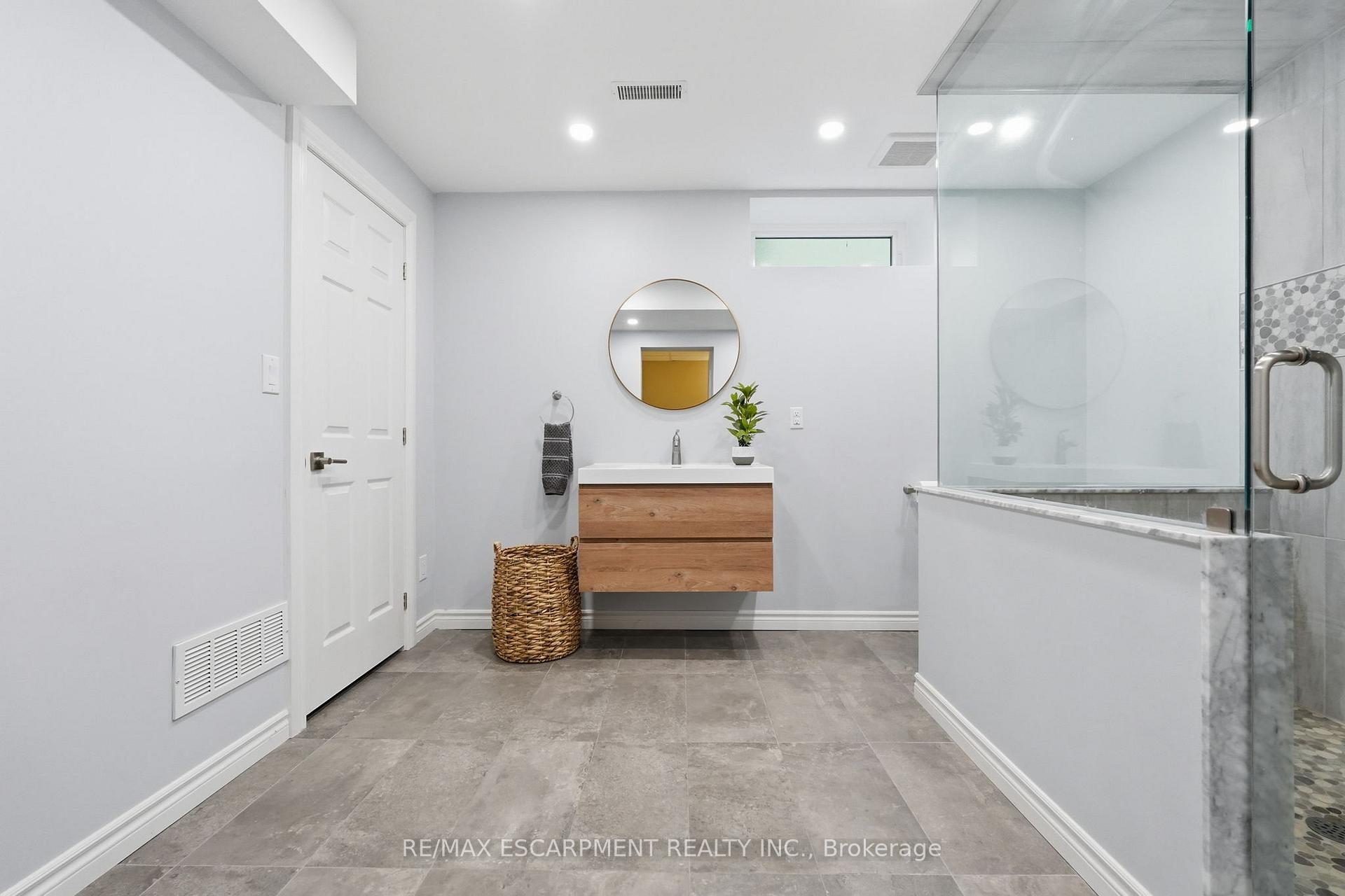 Photo 31 of 19 Concession 5 E, Hamilton, Rural Flamborough — HOMEH