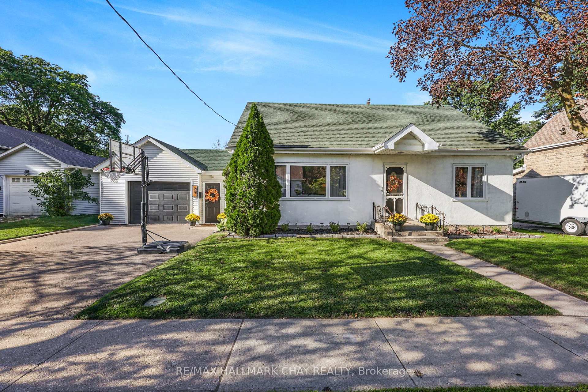 Photo 4 of 32 Caroline Street, Barrie, Allandale Centre — HOMEH