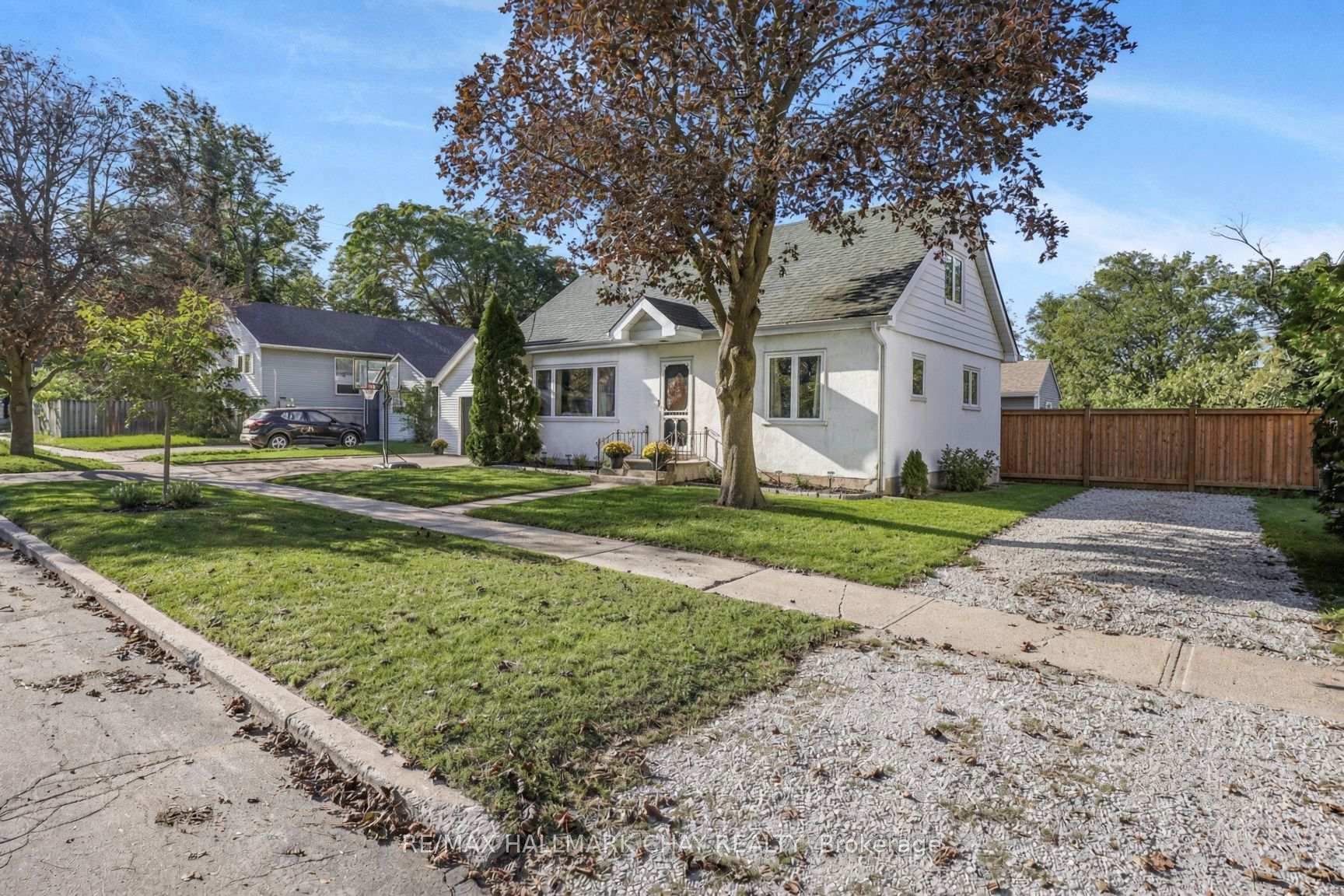 Photo 6 of 32 Caroline Street, Barrie, Allandale Centre — HOMEH