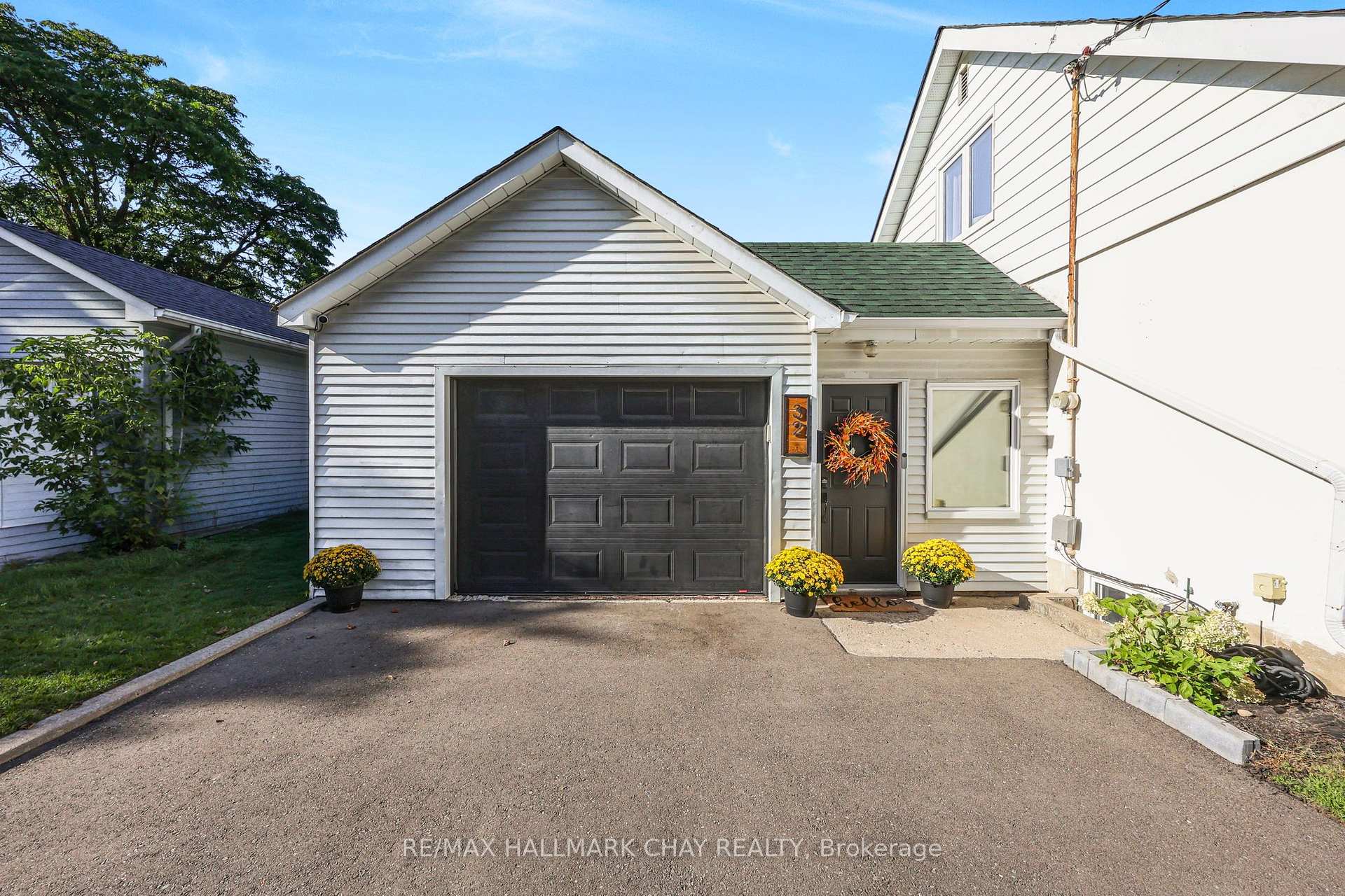 Photo 8 of 32 Caroline Street, Barrie, Allandale Centre — HOMEH