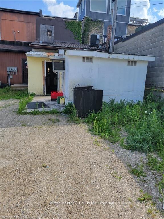 Photo 6 of 210 Durham Street E, Brockton — HOMEH