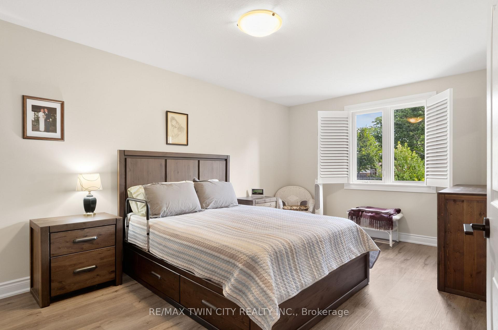 Photo 26 of 6 Edenridge Drive, Haldimand — HOMEH