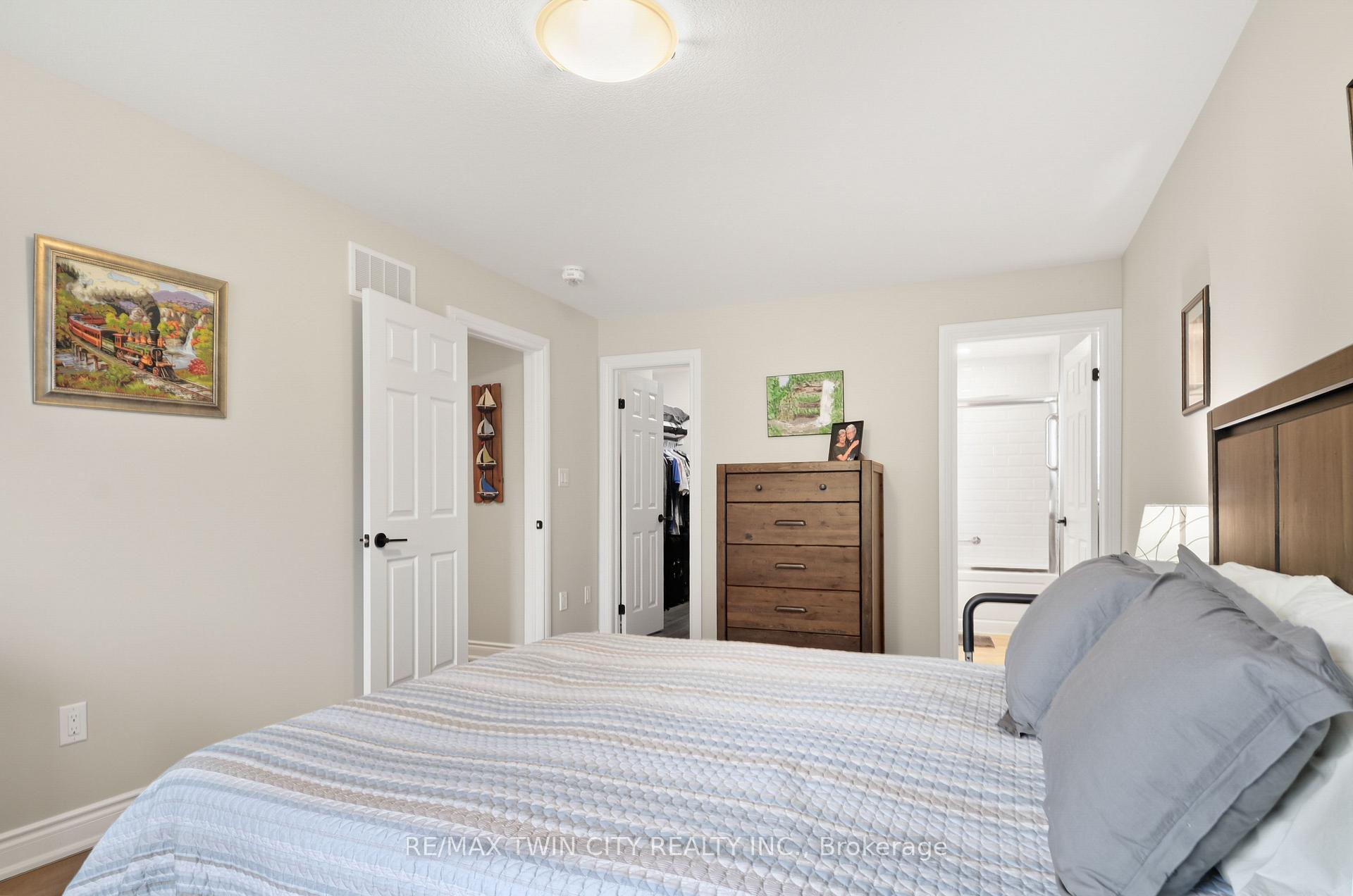 Photo 29 of 6 Edenridge Drive, Haldimand — HOMEH