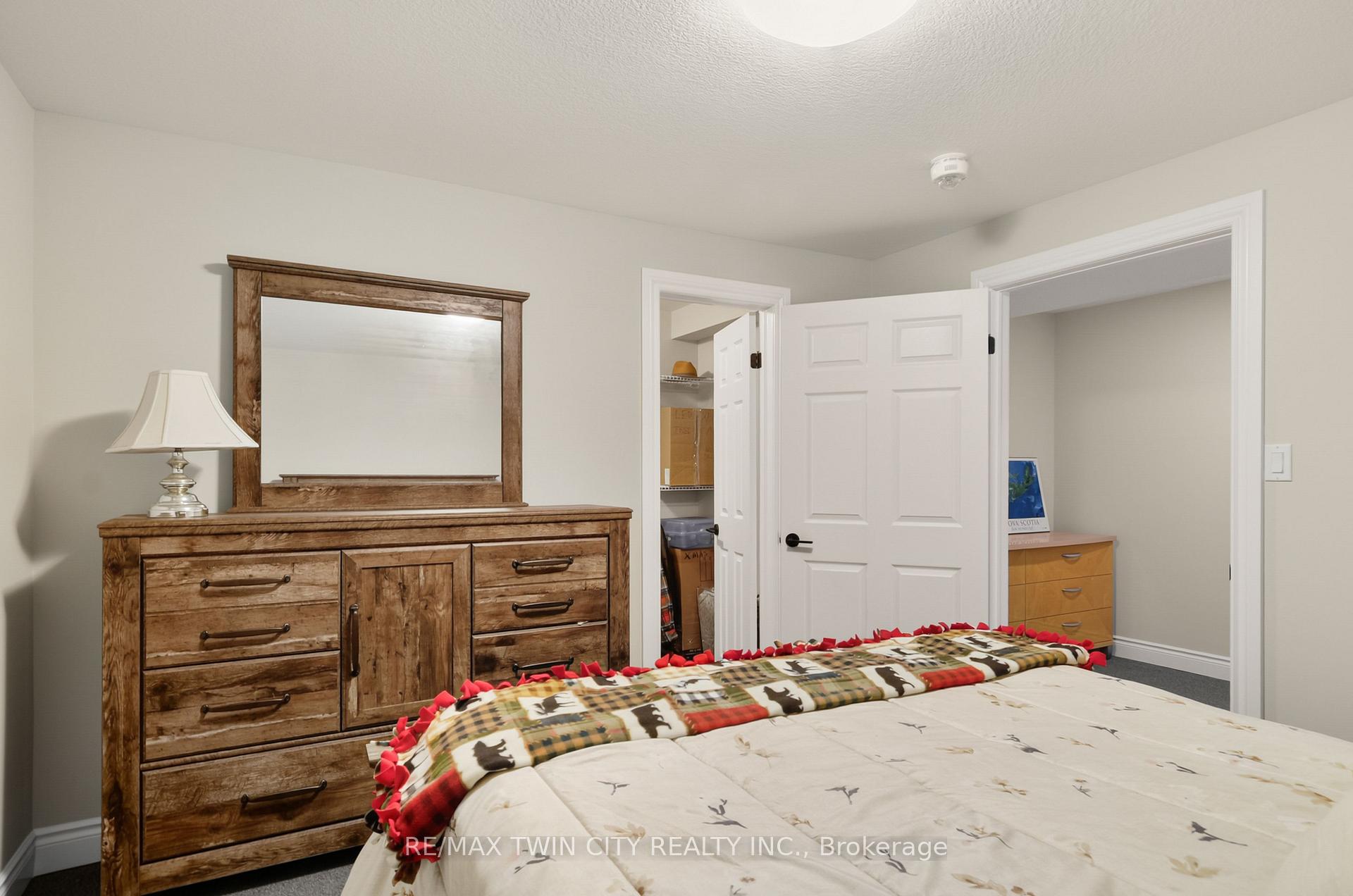 Photo 34 of 6 Edenridge Drive, Haldimand — HOMEH