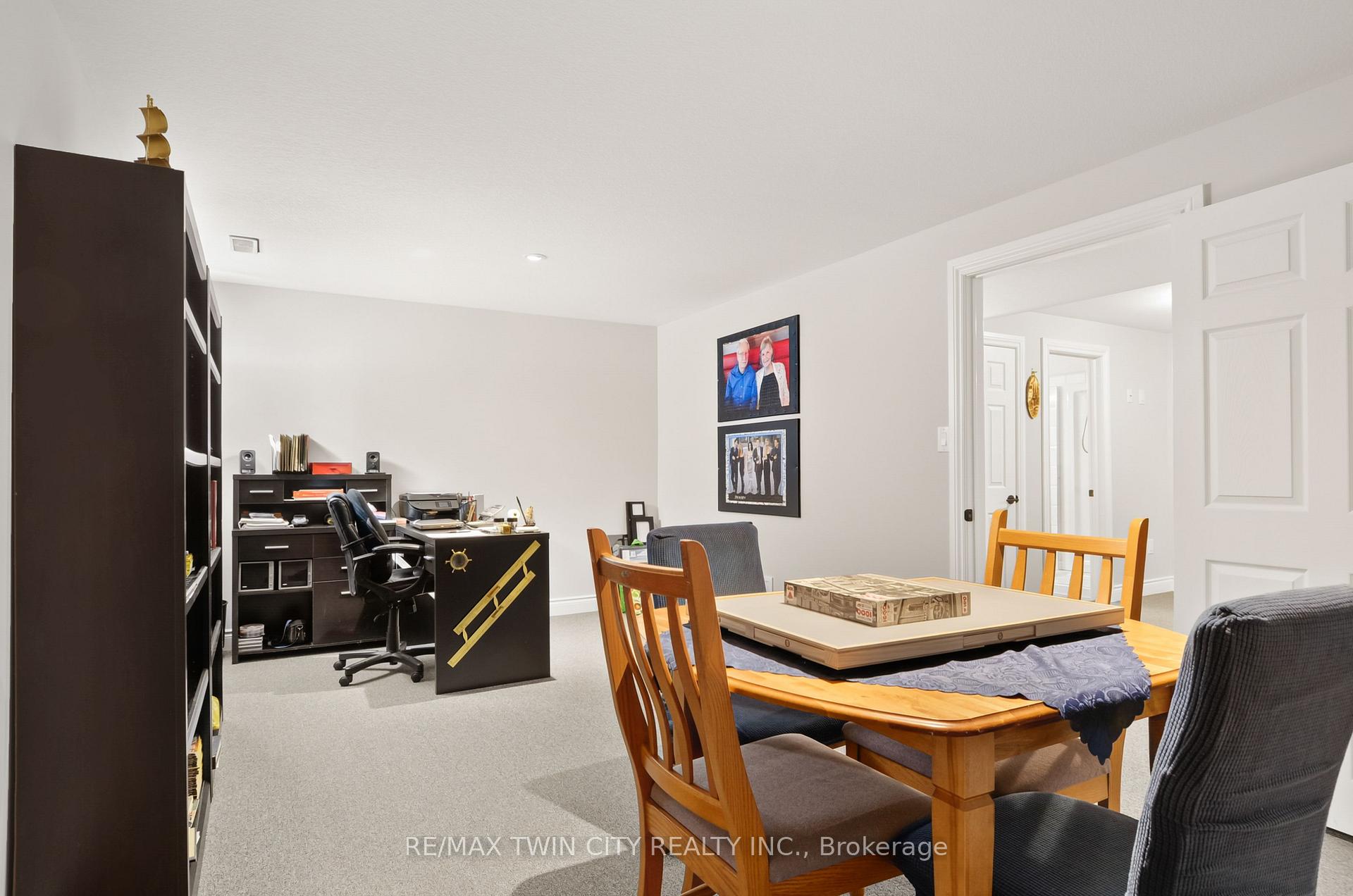 Photo 35 of 6 Edenridge Drive, Haldimand — HOMEH
