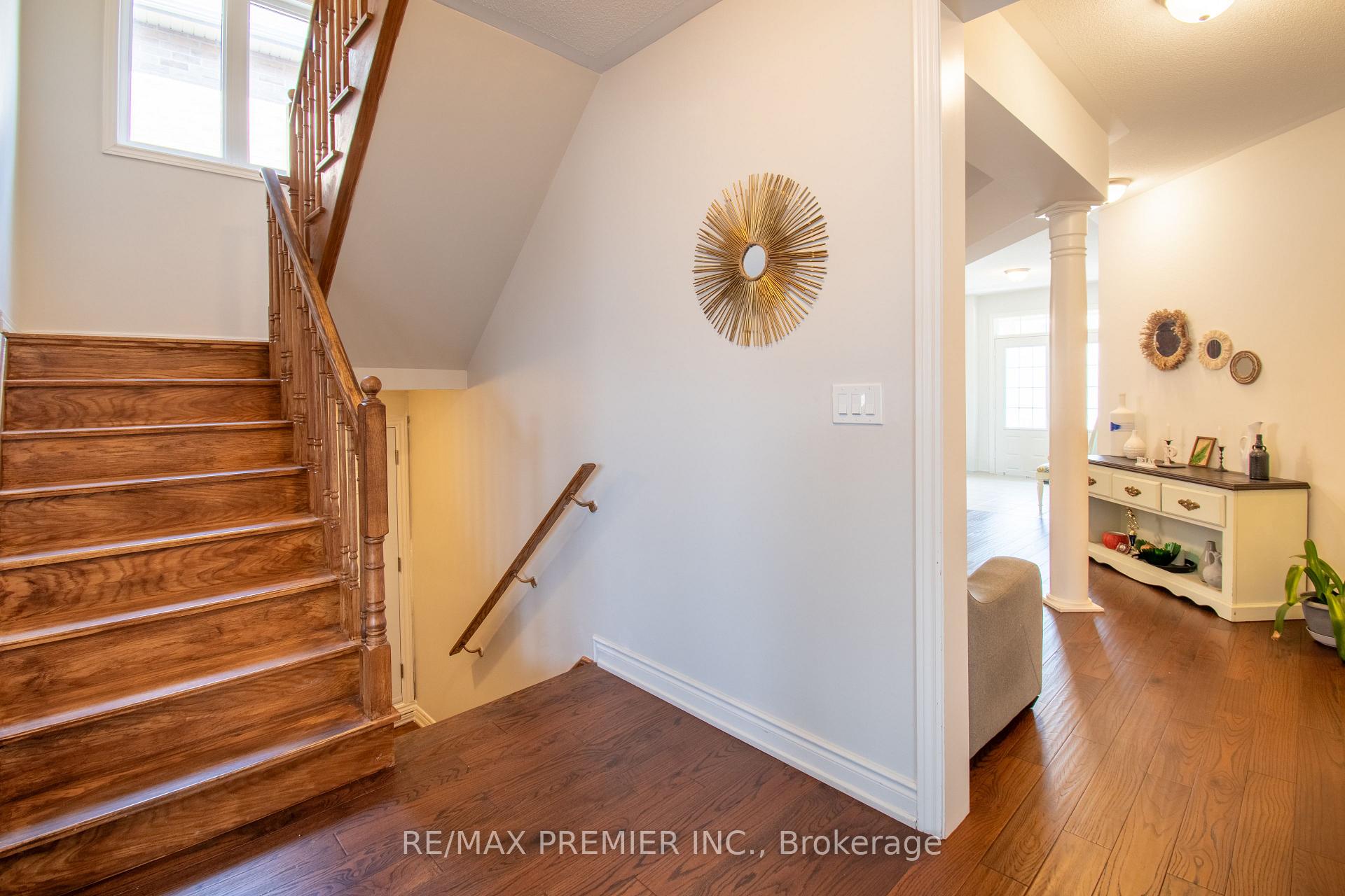 Photo 17 of 66 Owens Road, New Tecumseth, Rural New Tecumseth — HOMEH