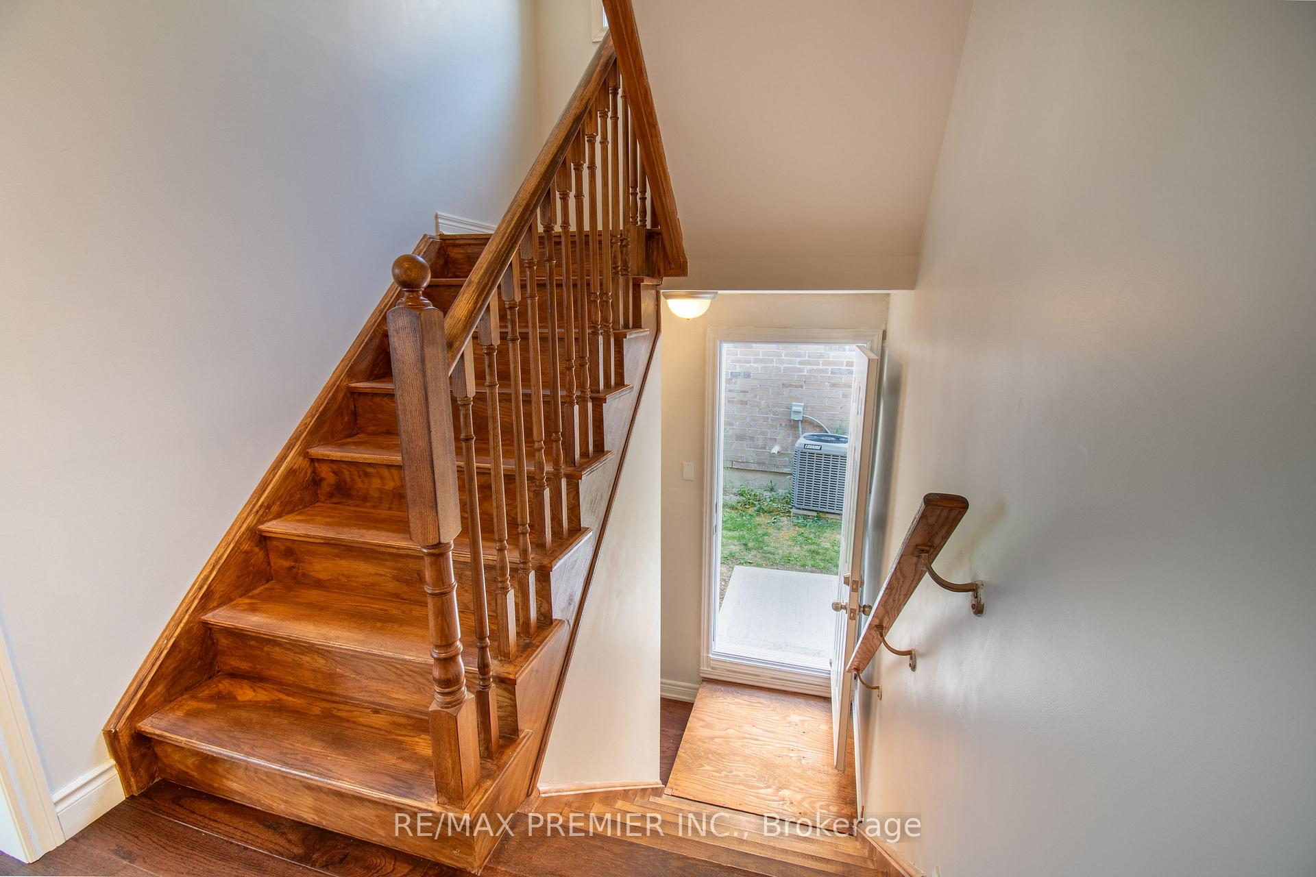 Photo 18 of 66 Owens Road, New Tecumseth, Rural New Tecumseth — HOMEH