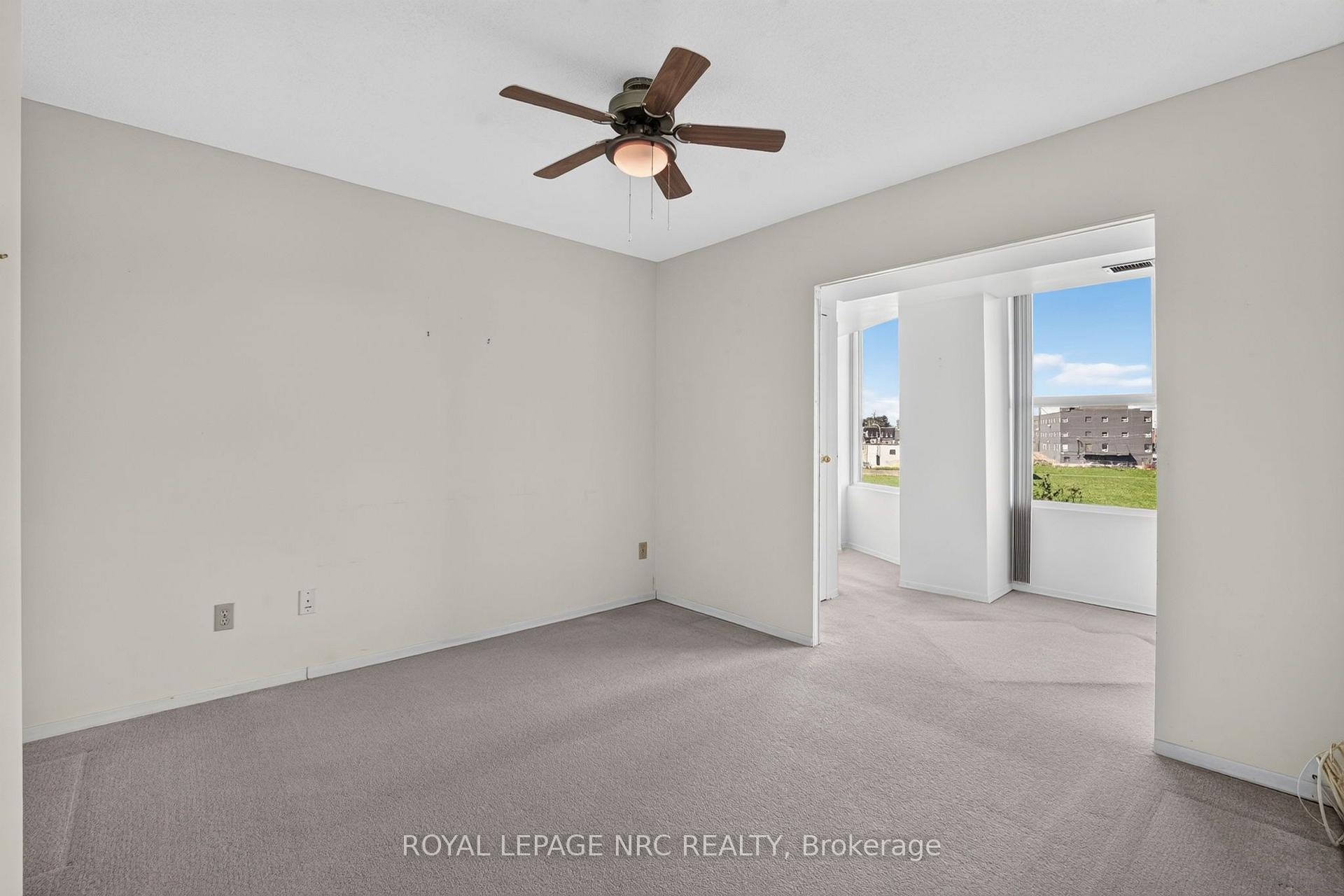 Photo 17 of Unit 302, 7 Gale Crescent, St. Catharines, E. Chester — HOMEH