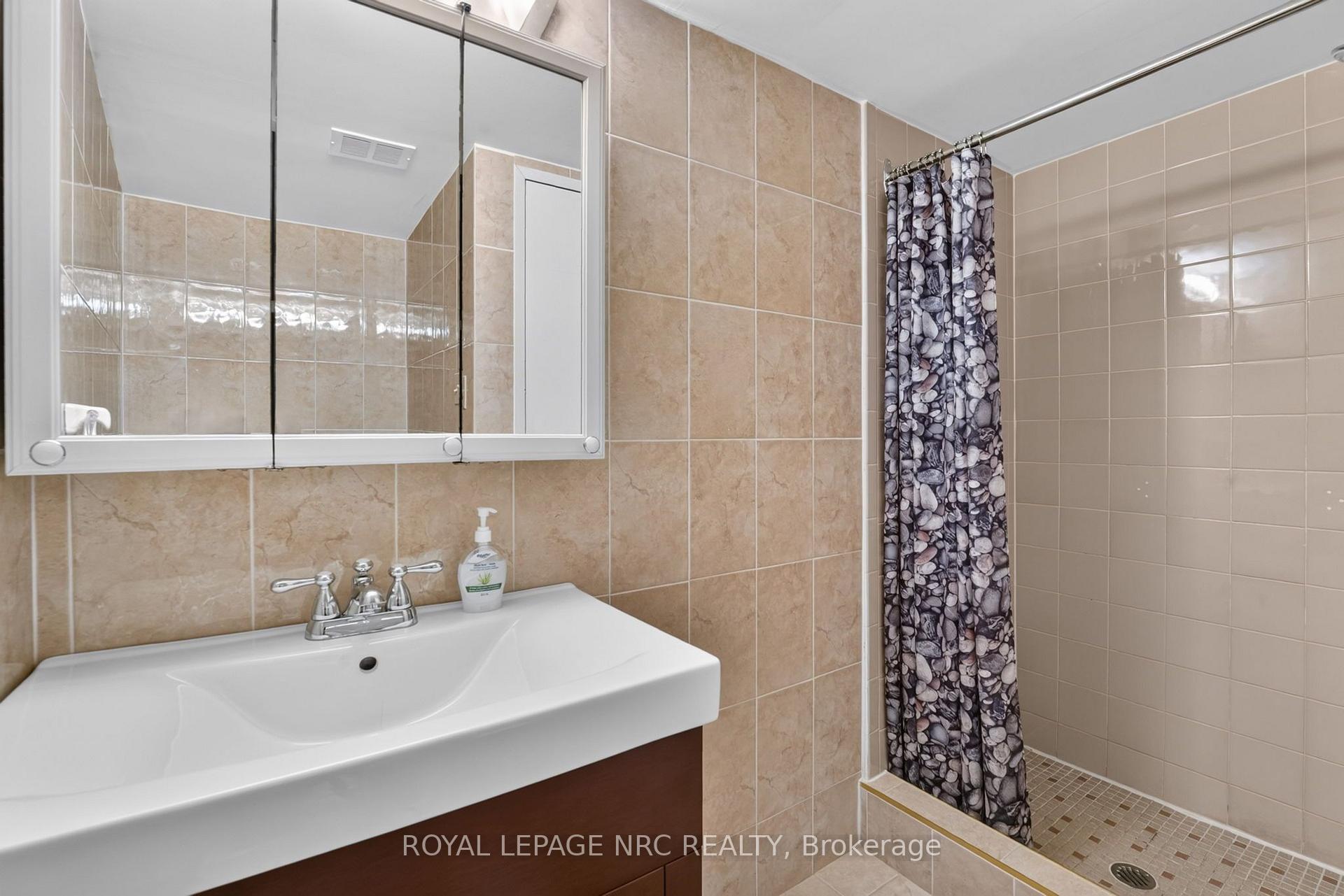 Photo 20 of Unit 302, 7 Gale Crescent, St. Catharines, E. Chester — HOMEH