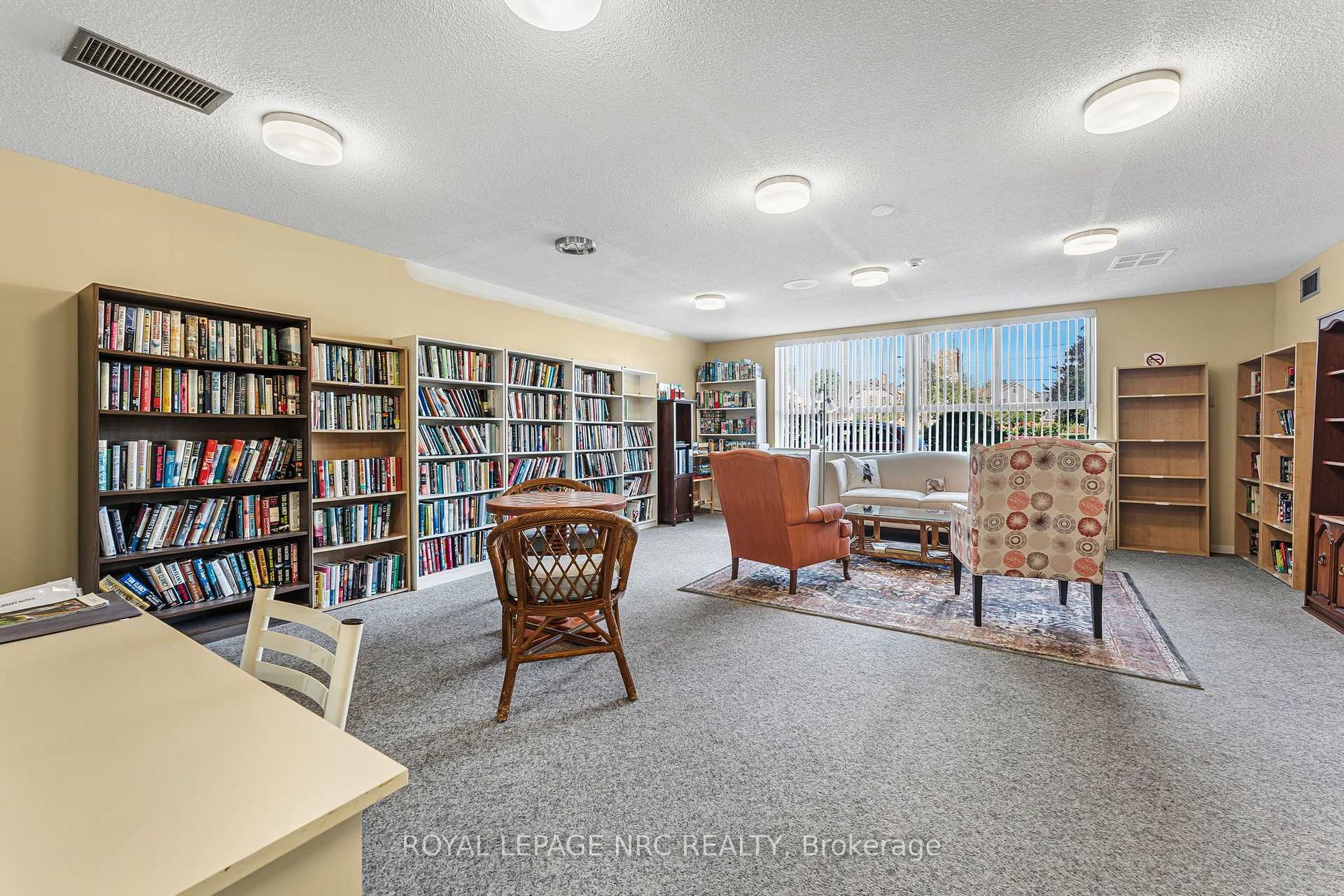 Photo 36 of Unit 302, 7 Gale Crescent, St. Catharines, E. Chester — HOMEH