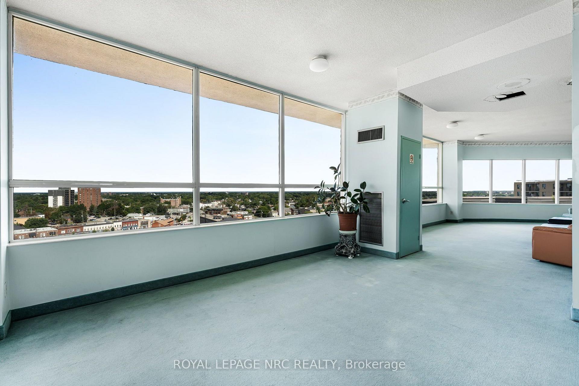 Photo 37 of Unit 302, 7 Gale Crescent, St. Catharines, E. Chester — HOMEH