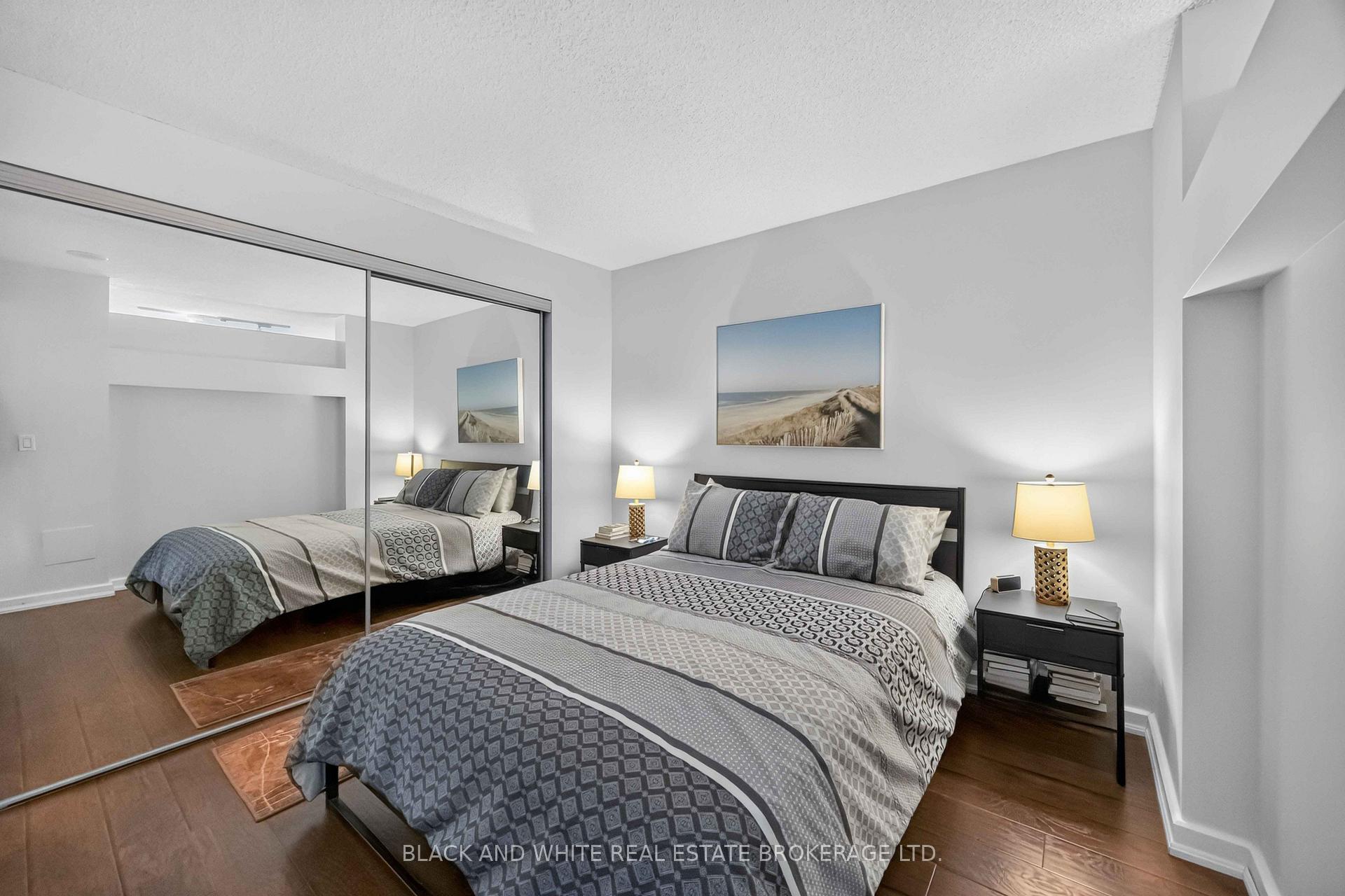 Photo 10 of Unit 526, 36 Blue Jays Way, Toronto, Waterfront Communities — HOMEH