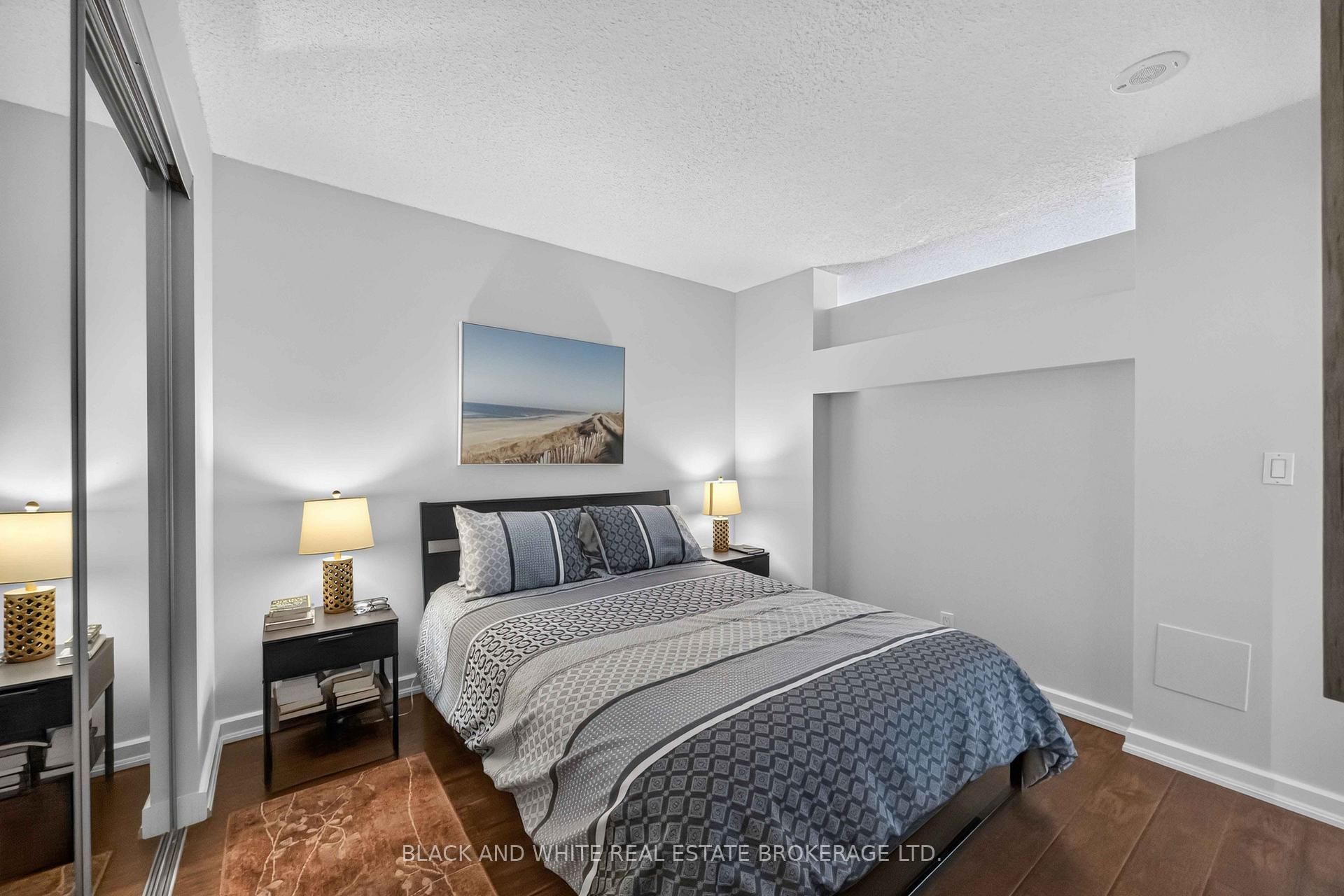 Photo 11 of Unit 526, 36 Blue Jays Way, Toronto, Waterfront Communities — HOMEH