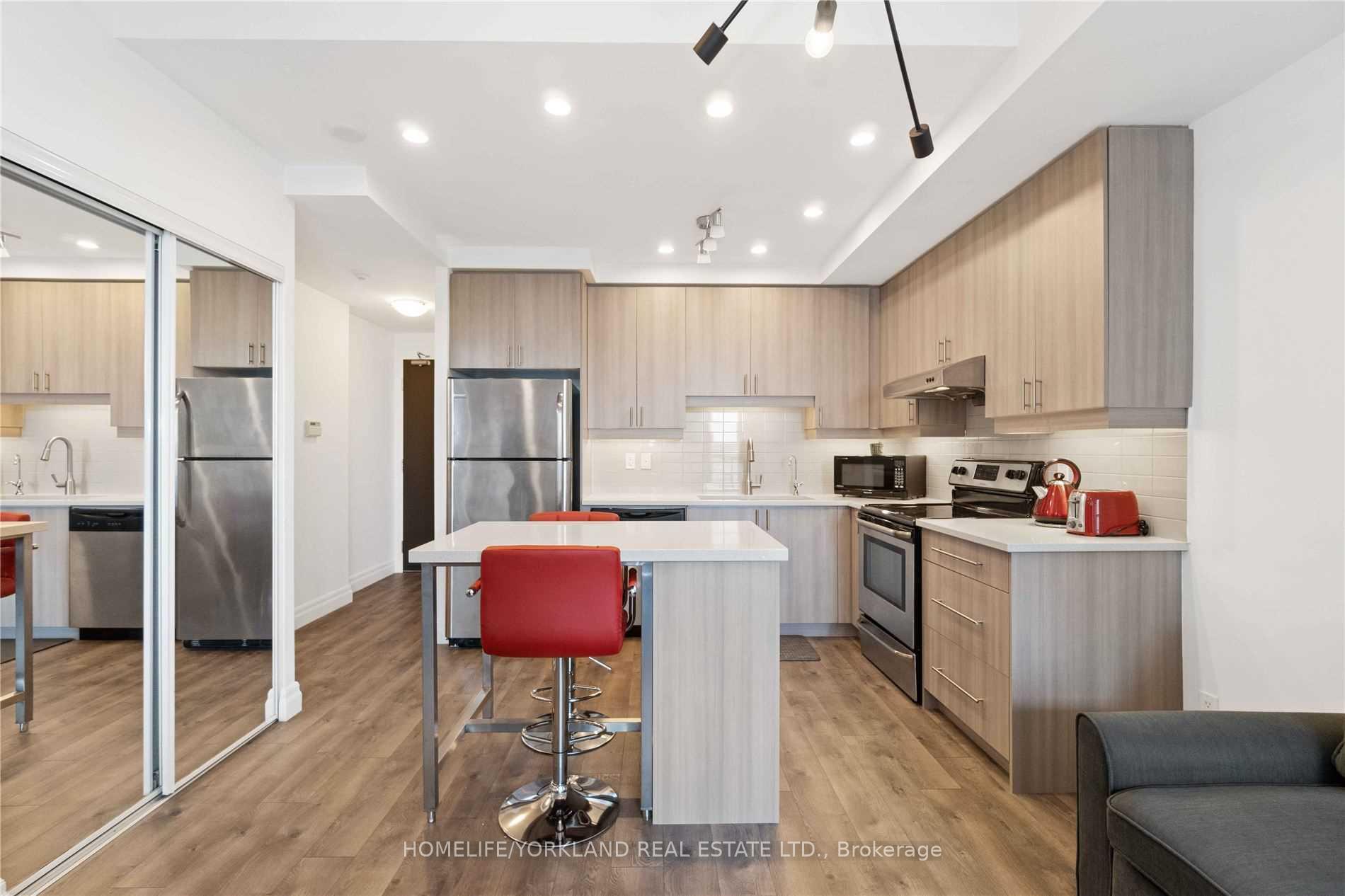 Photo 5 of Unit 601, 8130 Birchmount Road, Markham, Unionville — HOMEH