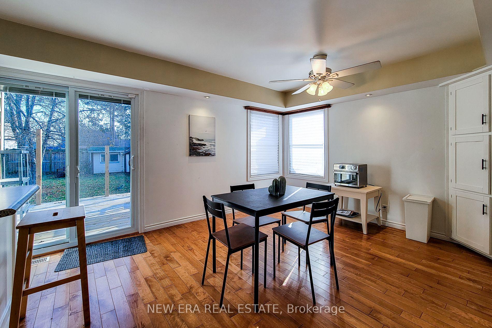 Photo 15 of 54 Eighth Avenue, Brantford, Eagle Place East — HOMEH