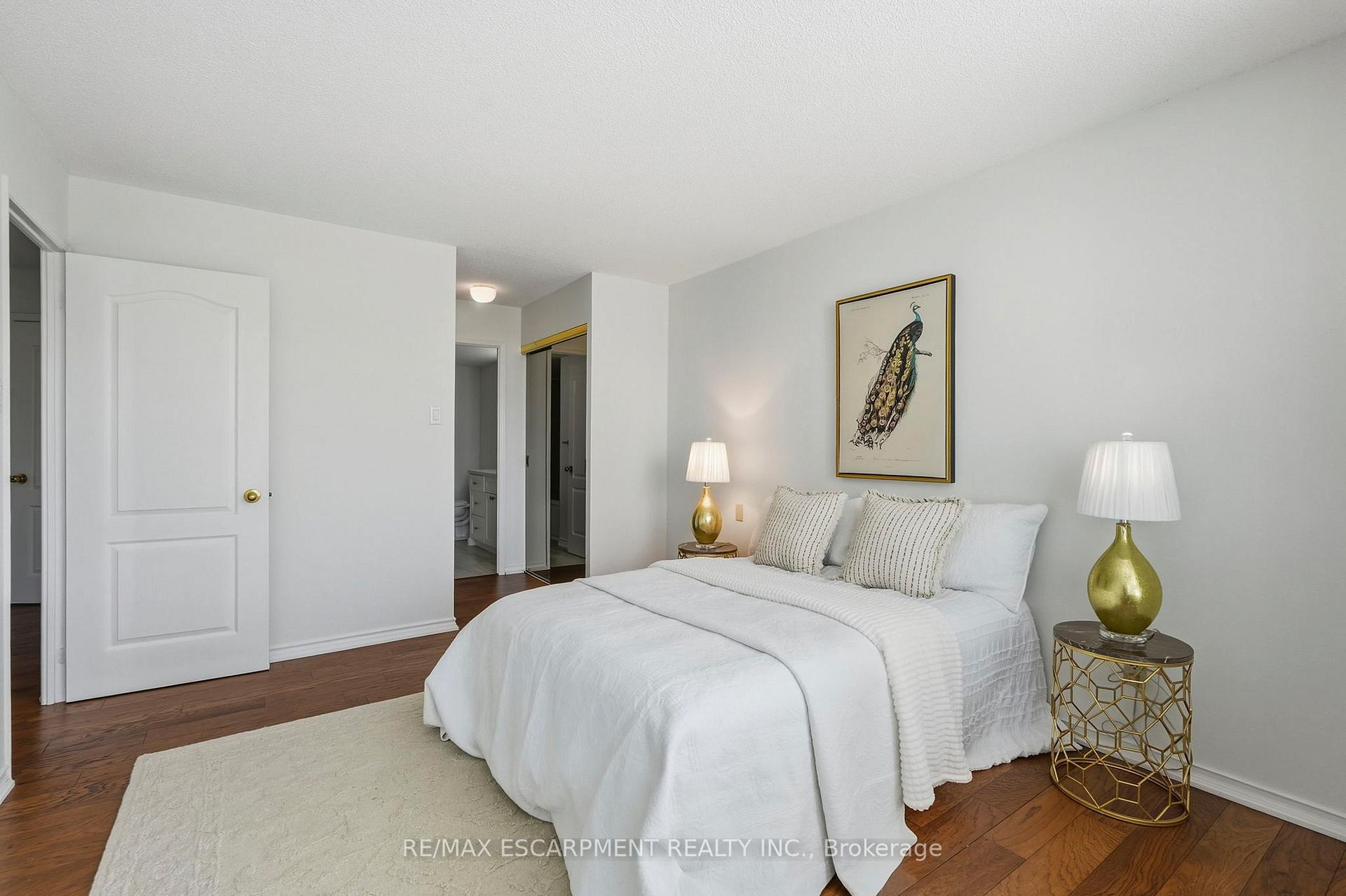 Photo 24 of Unit 403, 100 Millside Drive, Milton, Old Milton — HOMEH