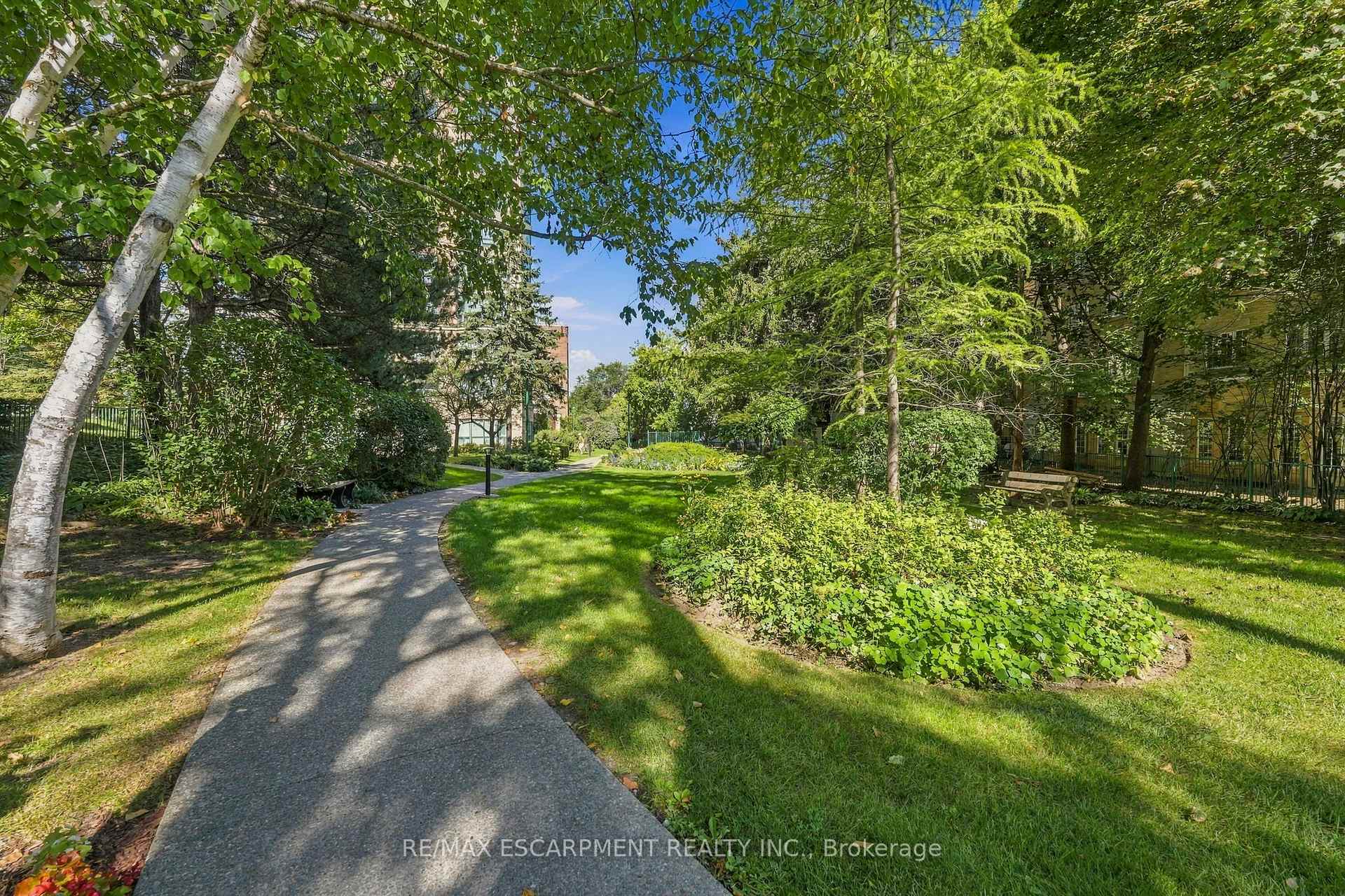 Photo 37 of Unit 403, 100 Millside Drive, Milton, Old Milton — HOMEH