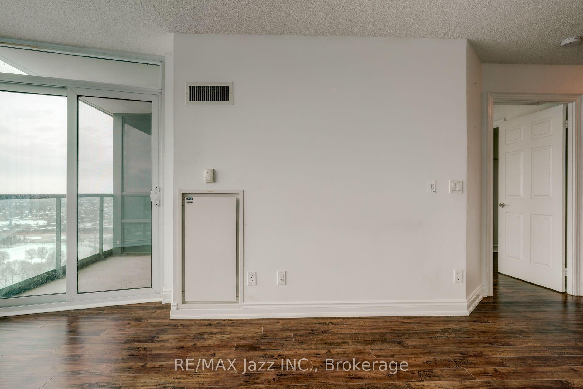 Photo 10 of Unit 1908, 15 Greenview Avenue, North York, Newtonbrook West — HOMEH