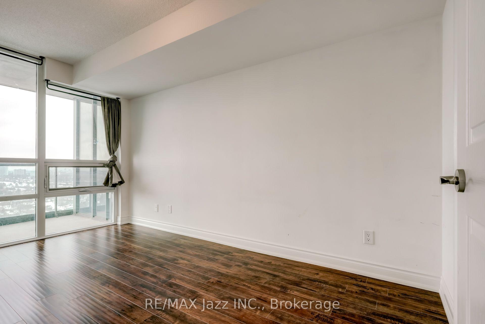 Photo 16 of Unit 1908, 15 Greenview Avenue, North York, Newtonbrook West — HOMEH