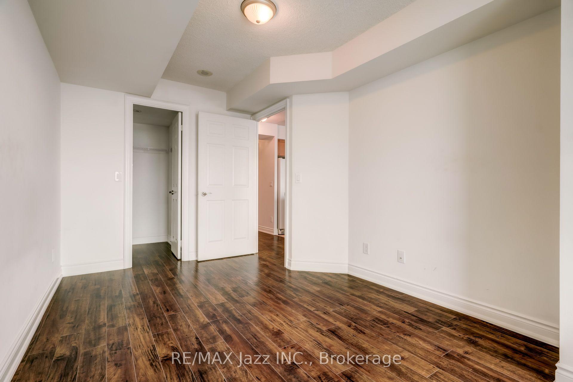 Photo 17 of Unit 1908, 15 Greenview Avenue, North York, Newtonbrook West — HOMEH