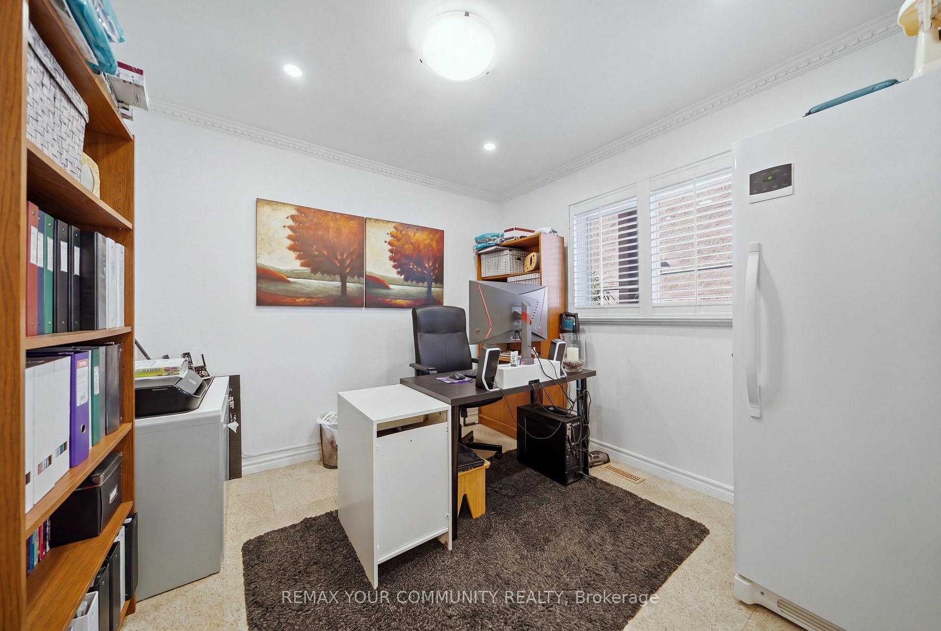 Photo 22 of 44 Candy Crescent W, Brampton, Northwood Park — HOMEH