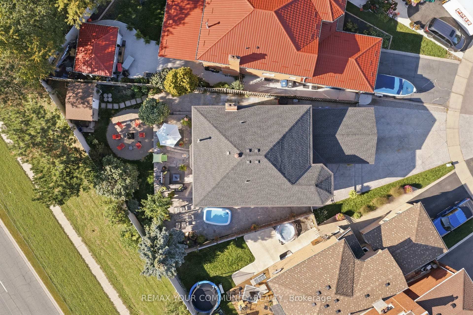 Photo 49 of 44 Candy Crescent W, Brampton, Northwood Park — HOMEH