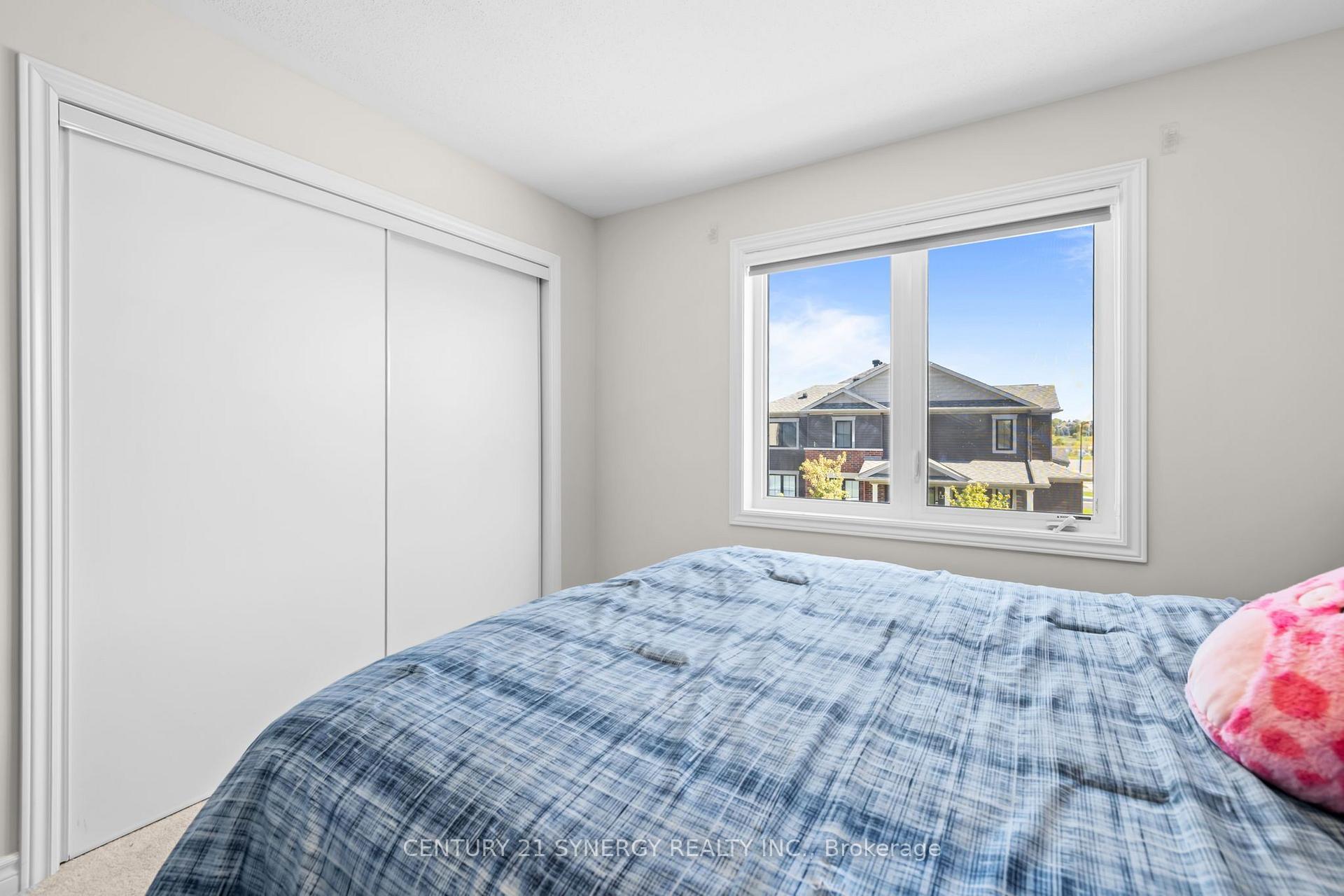 Photo 18 of 54 Eramosa Crescent, Ottawa, Kanata - Kanata Lakes/Heritage Hills — HOMEH