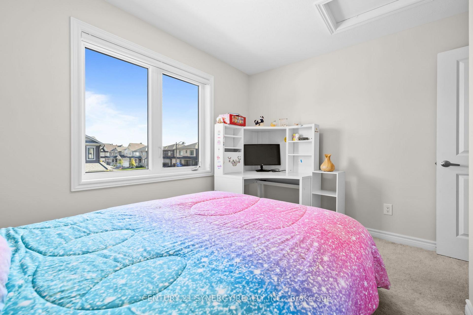 Photo 21 of 54 Eramosa Crescent, Ottawa, Kanata - Kanata Lakes/Heritage Hills — HOMEH