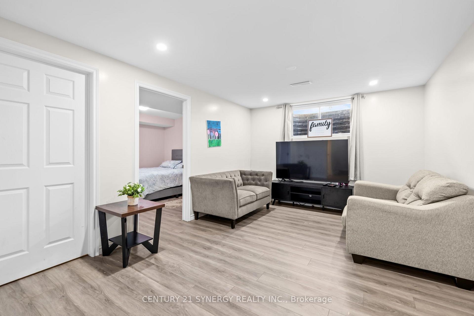 Photo 28 of 54 Eramosa Crescent, Ottawa, Kanata - Kanata Lakes/Heritage Hills — HOMEH