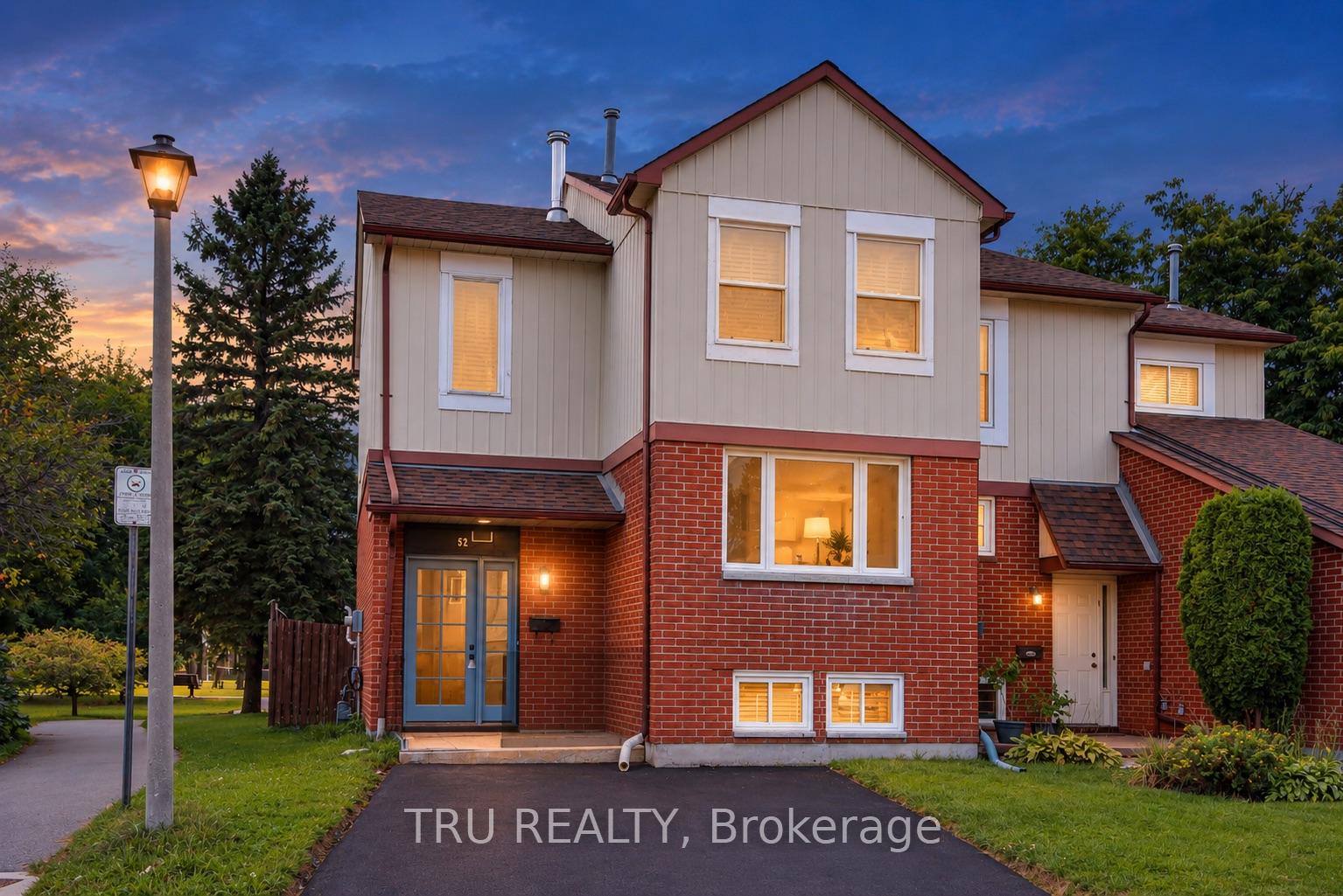 Photo of 52 Greenboro Crescent
