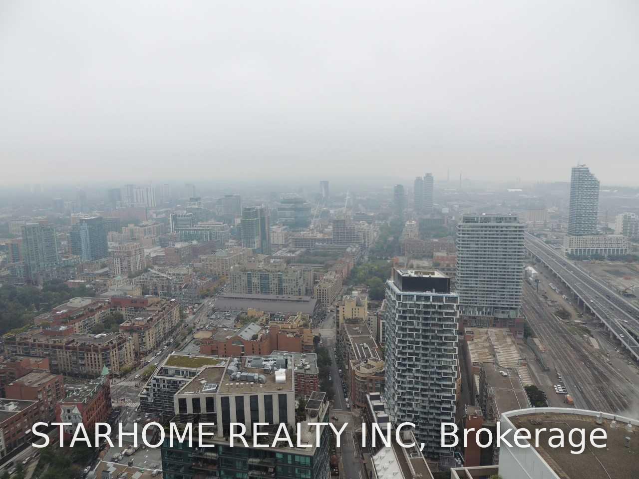 Photo 8 of Unit 4909, 8 The Esplanade, Toronto, Waterfront Communities — HOMEH