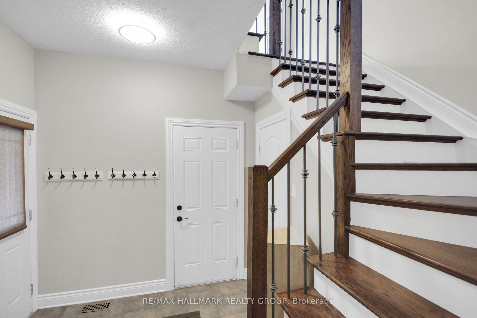 Photo 16 of 174 Talltree Crescent, Ottawa, Stittsville (Central) — HOMEH