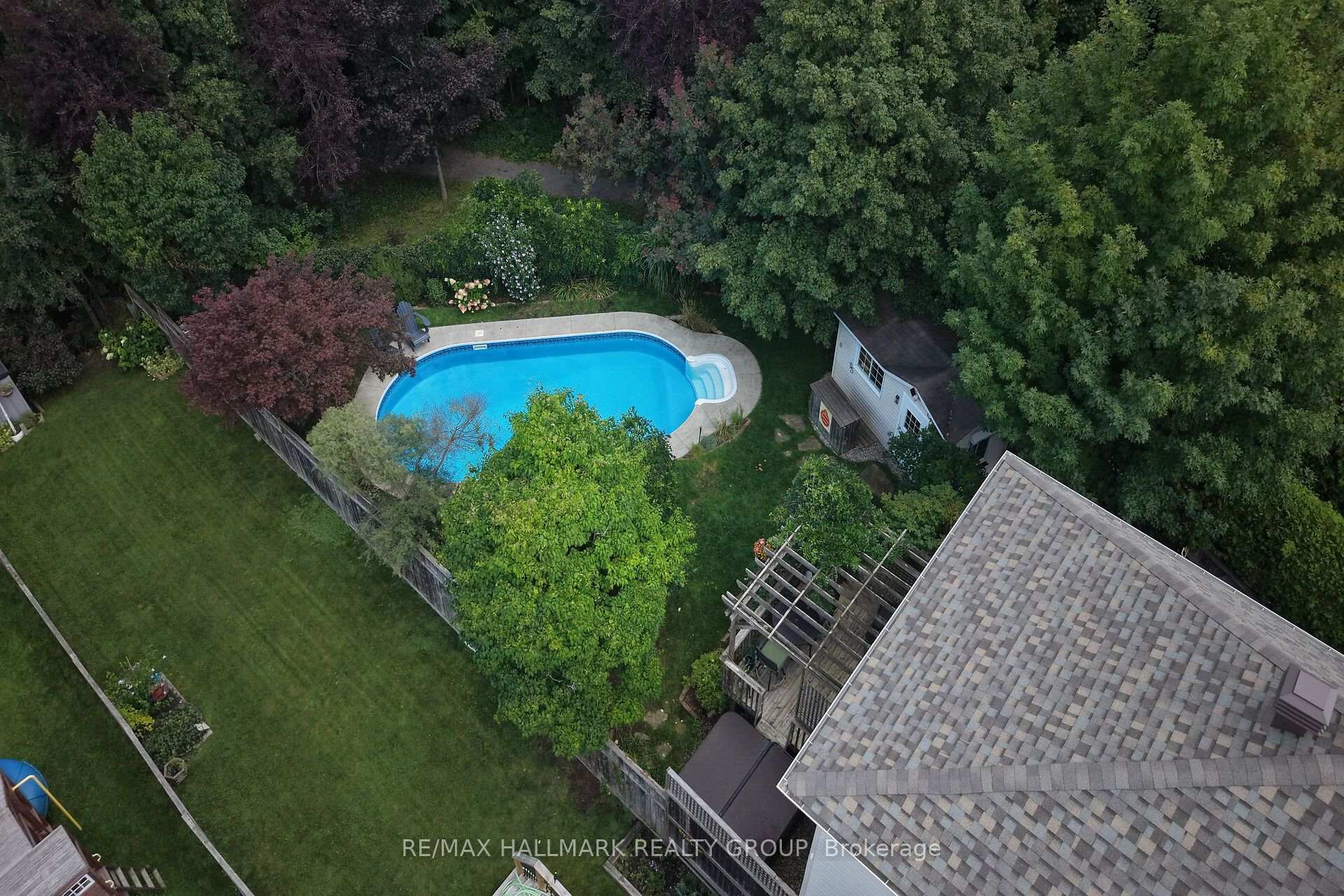 Photo 39 of 174 Talltree Crescent, Ottawa, Stittsville (Central) — HOMEH